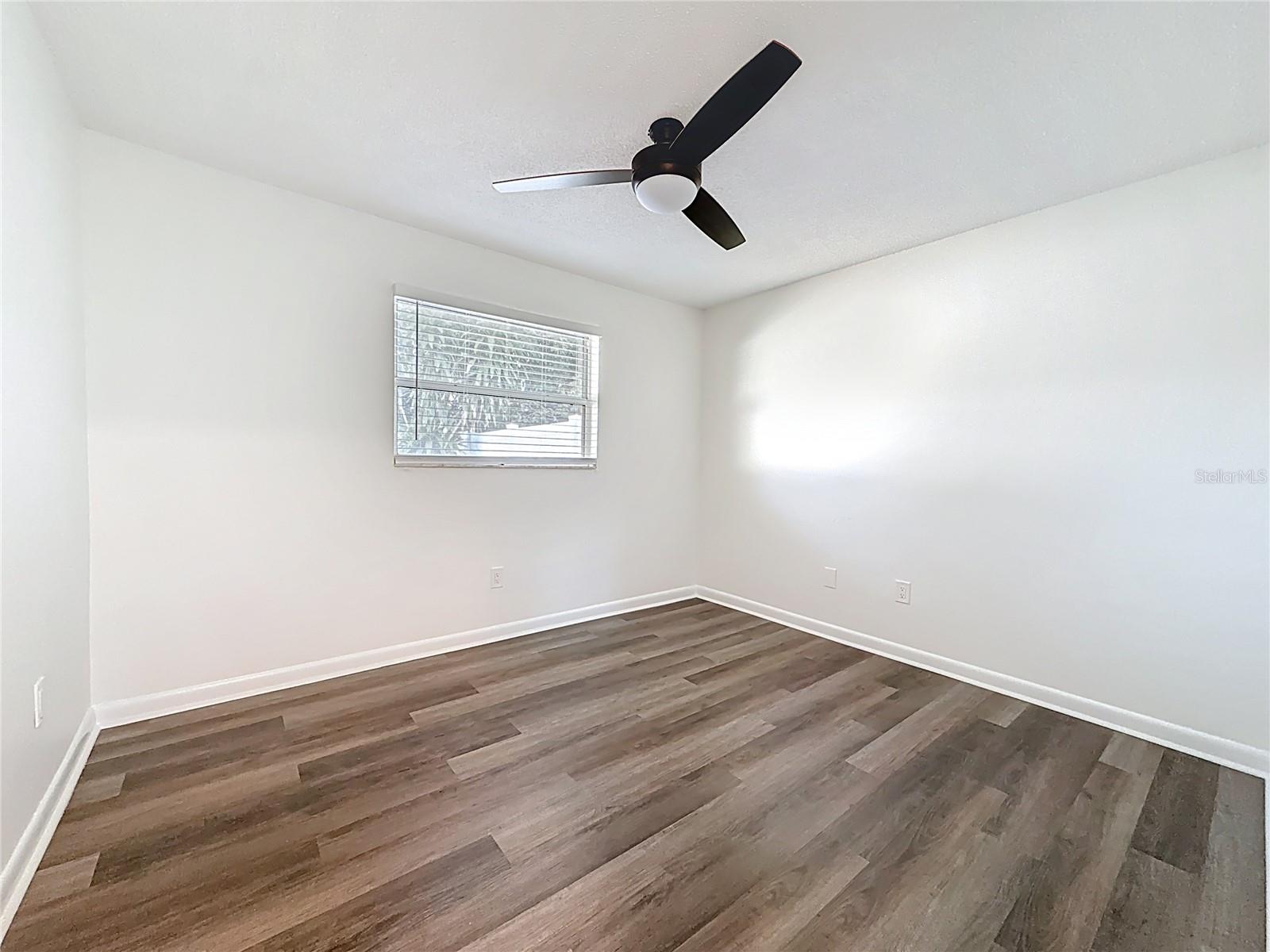 BREEZY ACRES PARK - Residential