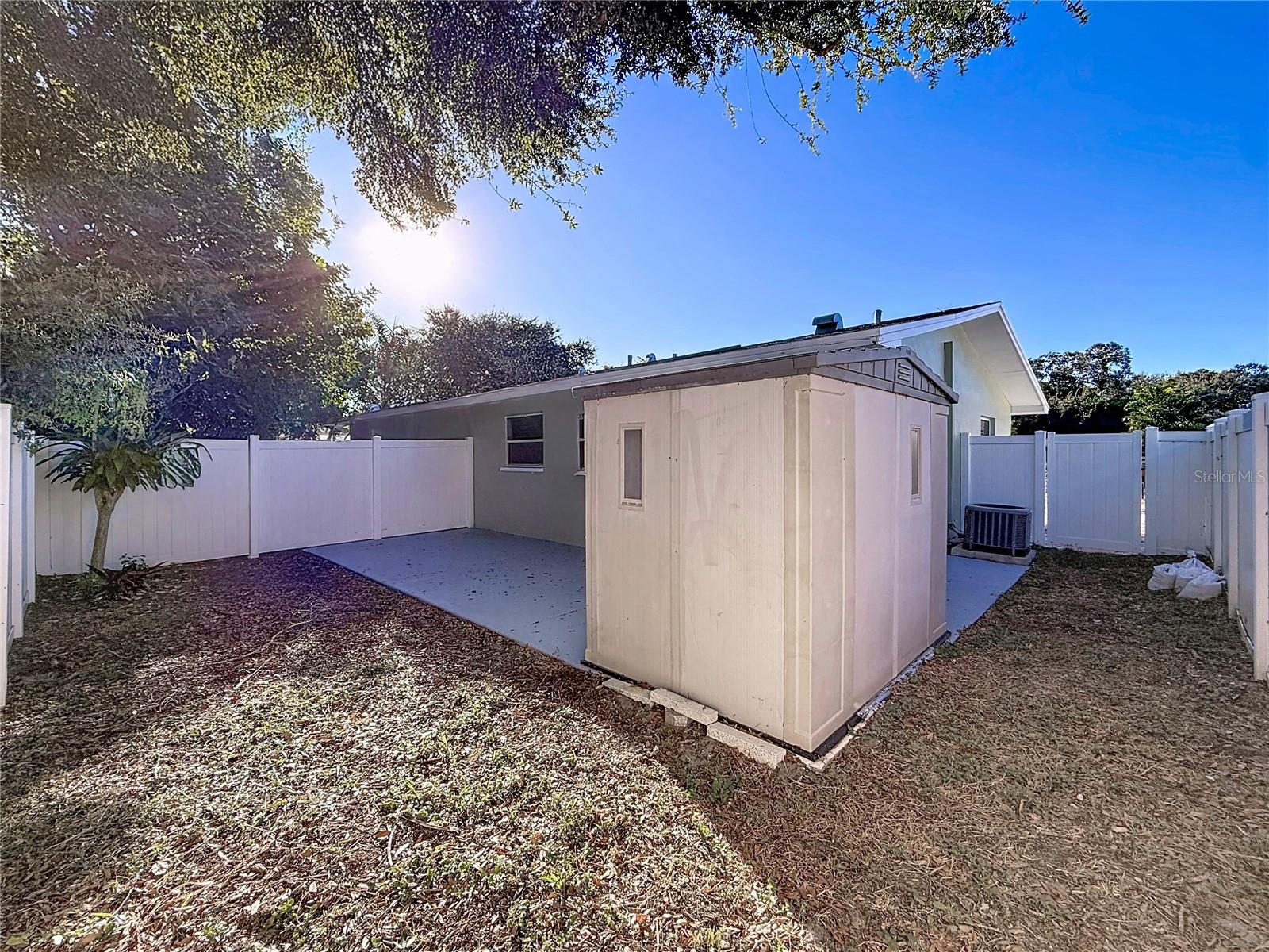 BREEZY ACRES PARK - Residential