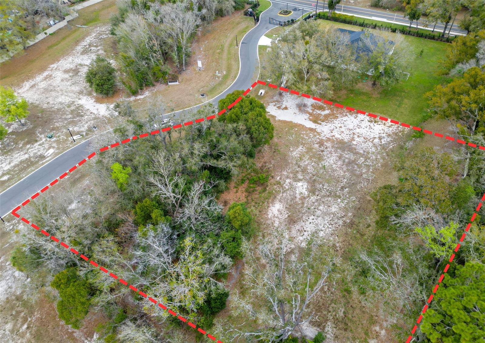 SUNSET ESTATES - Land