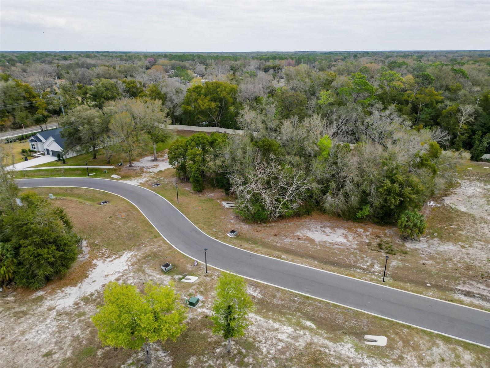 SUNSET ESTATES - Land