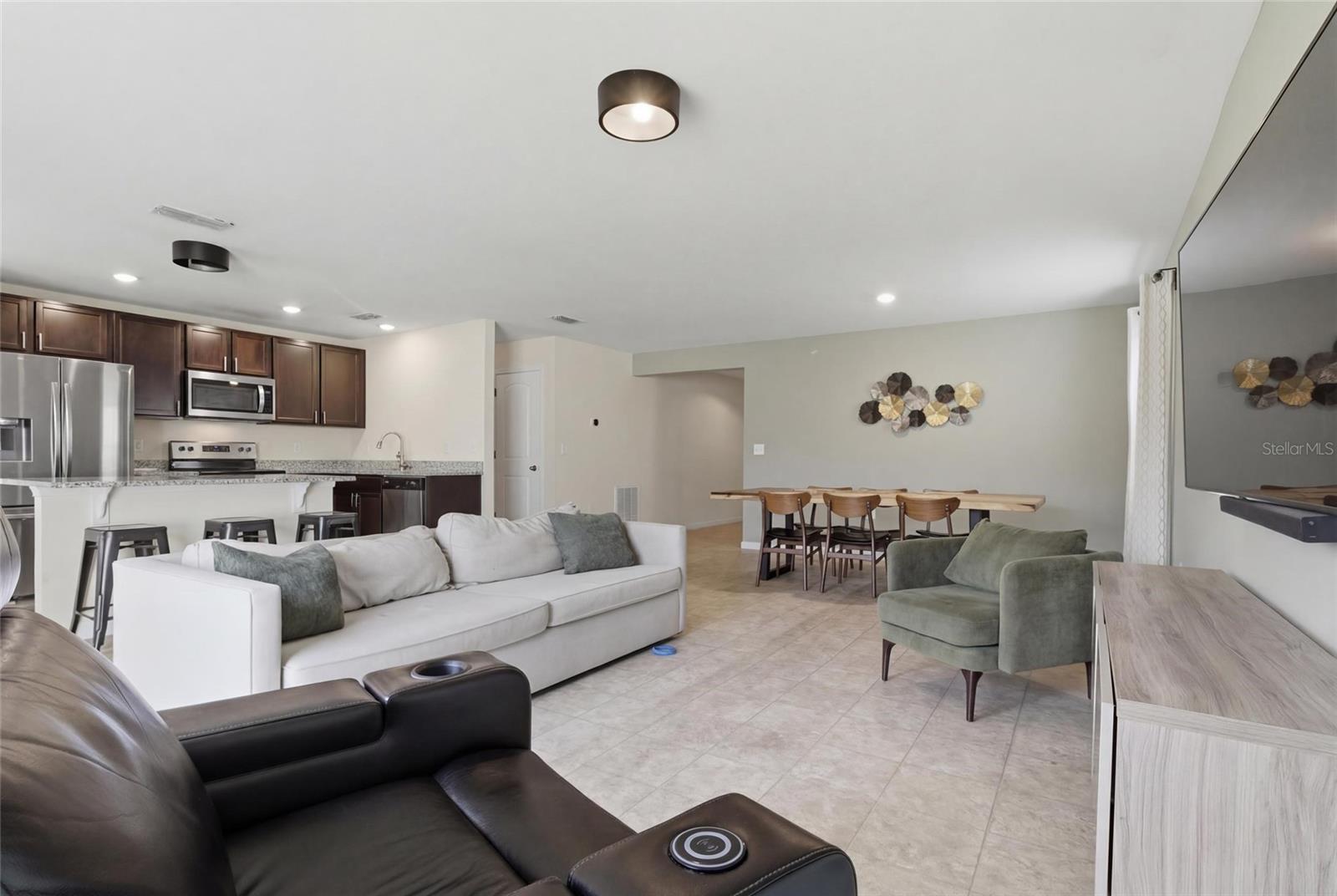 MIRABELLA - Residential