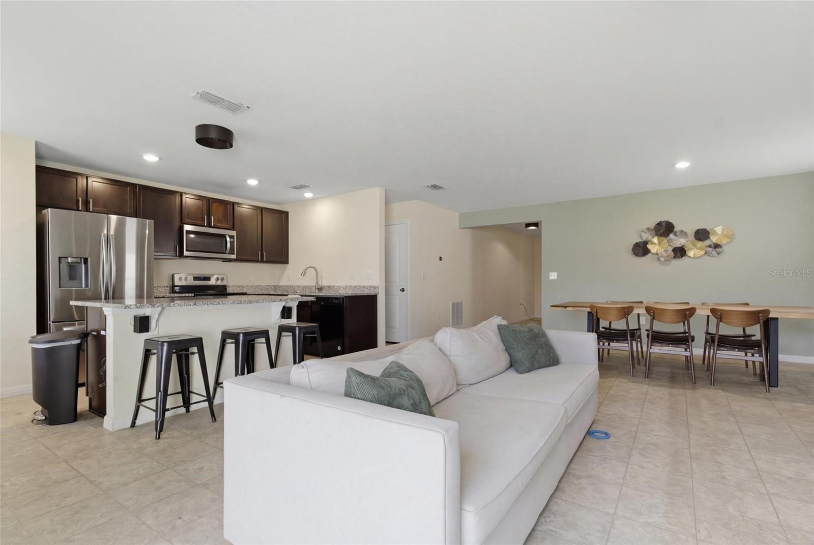 MIRABELLA - Residential