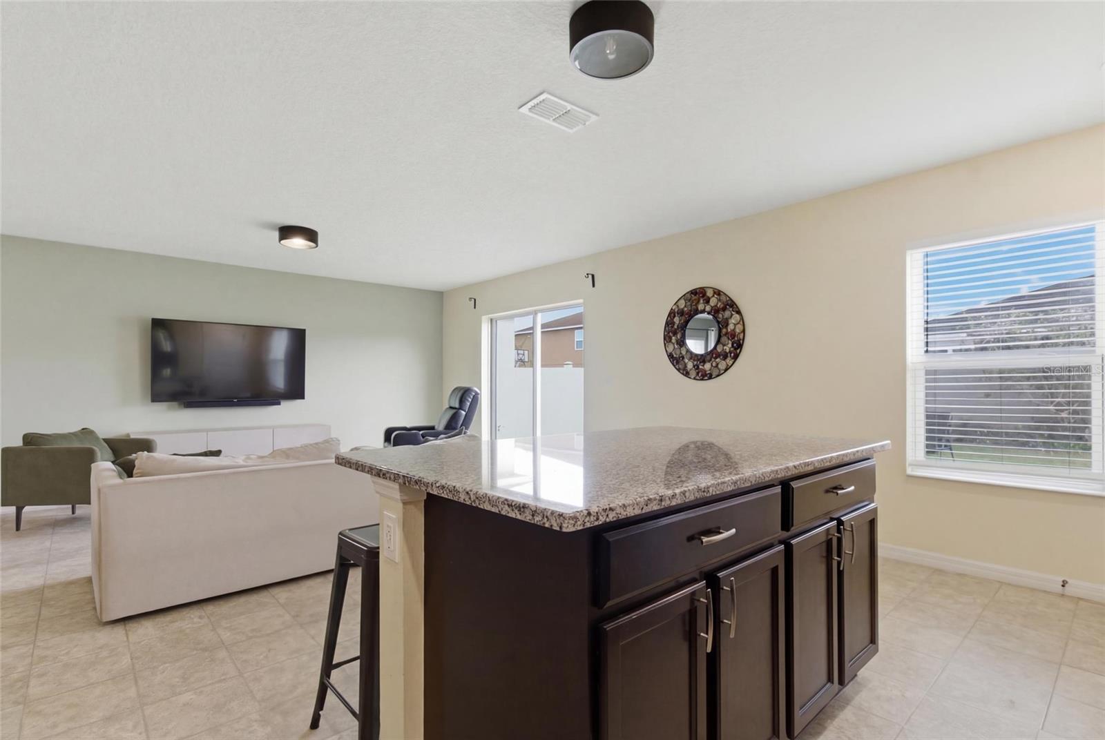 MIRABELLA - Residential