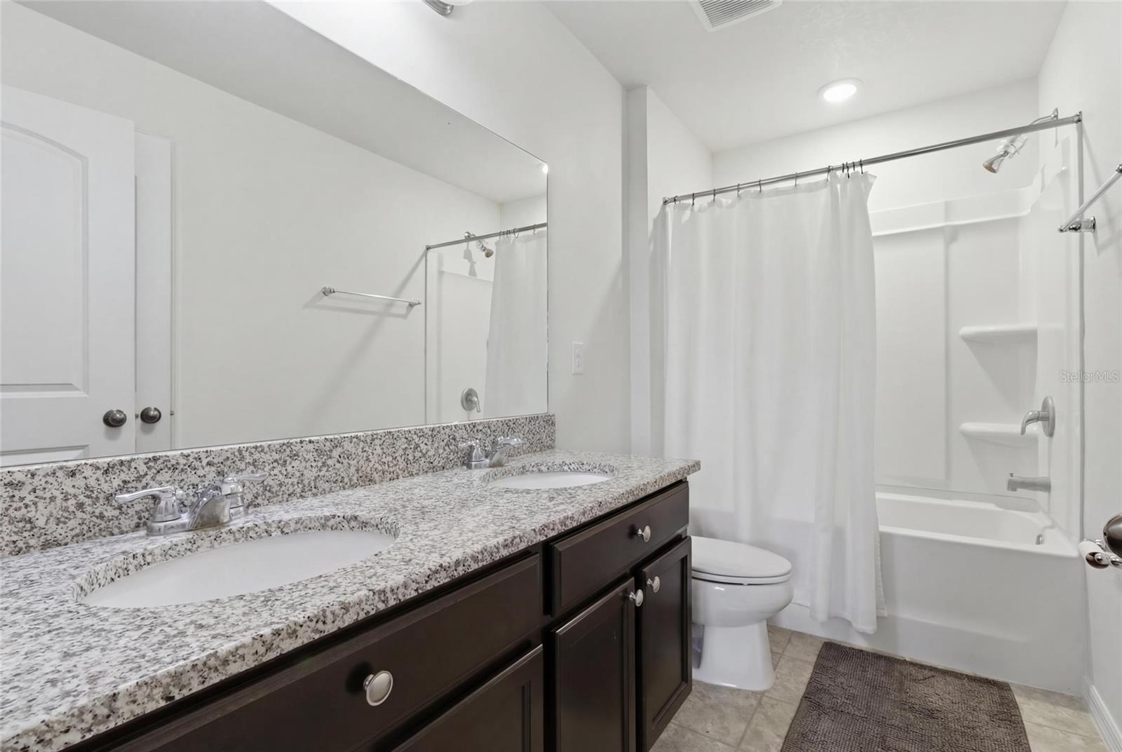 MIRABELLA - Residential