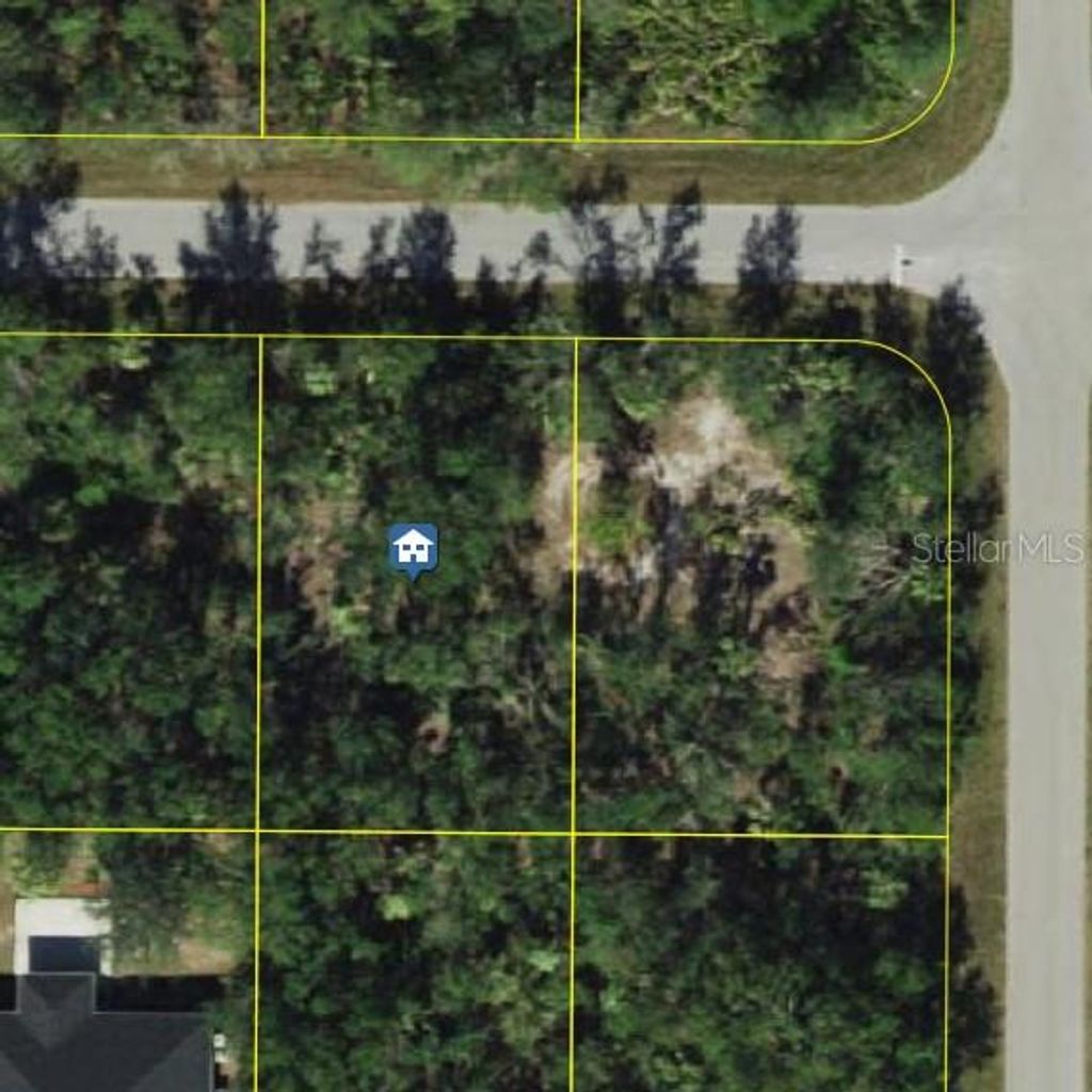 Photo of 22105 Deborah Avenue, Port Charlotte, FL 33954 (MLS # C7512775)