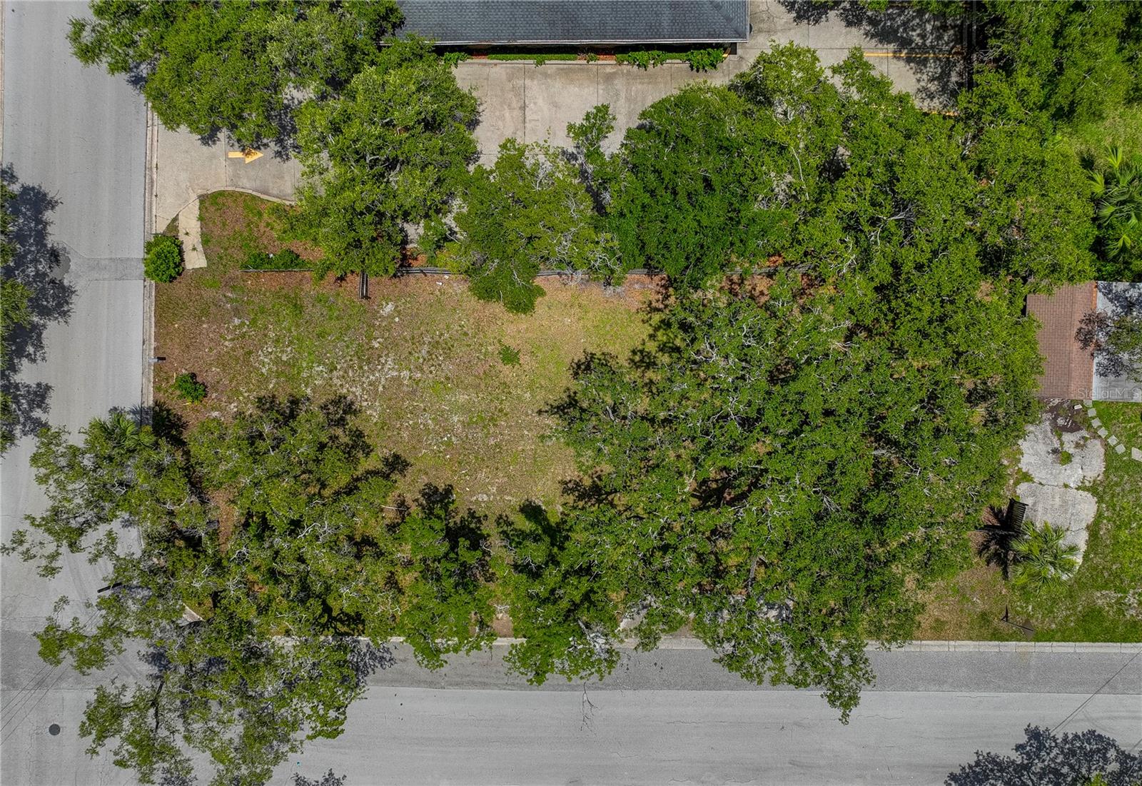 1001 PINELLAS STREET