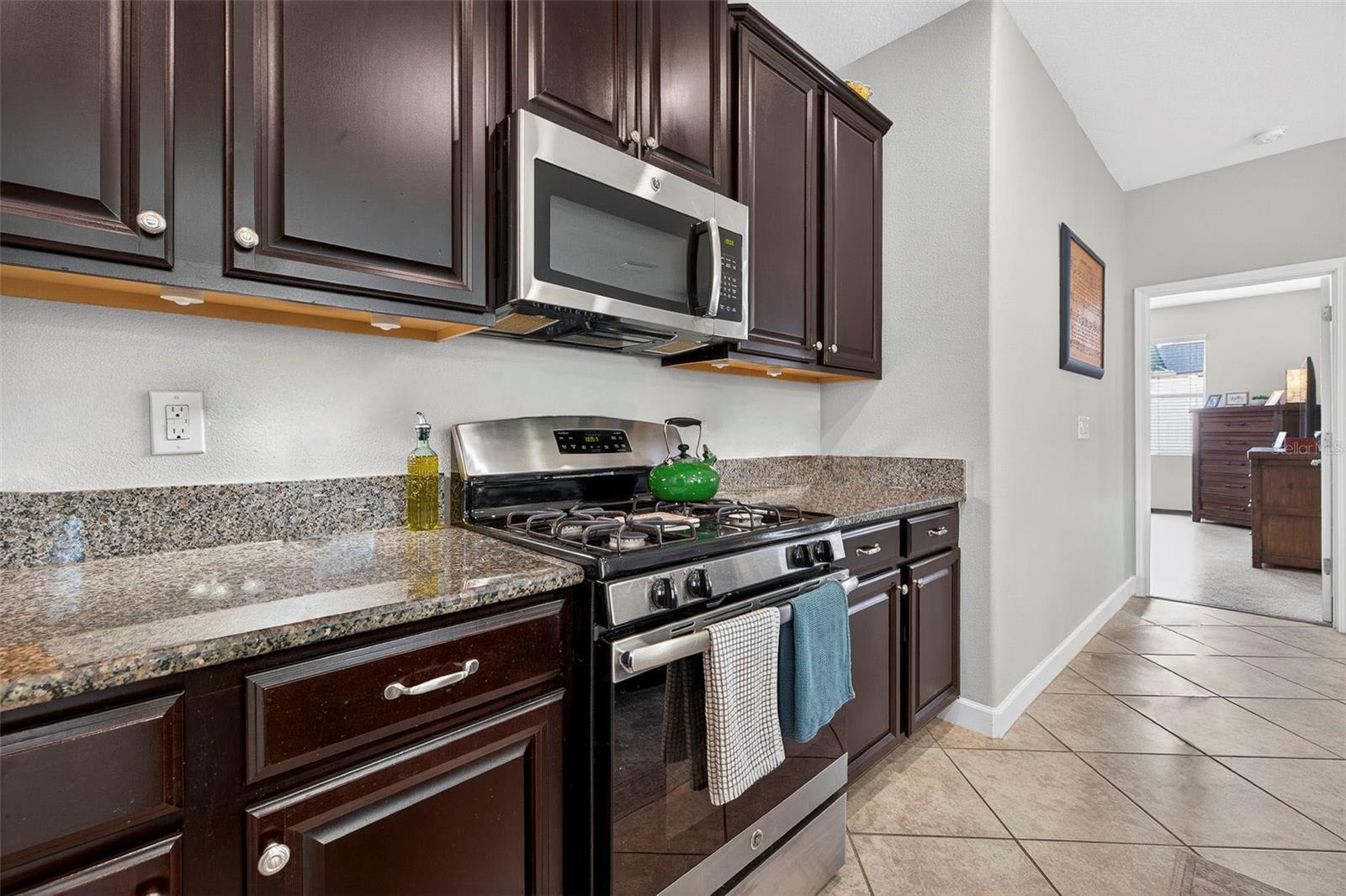 LA COLLINA PH 1A - Residential