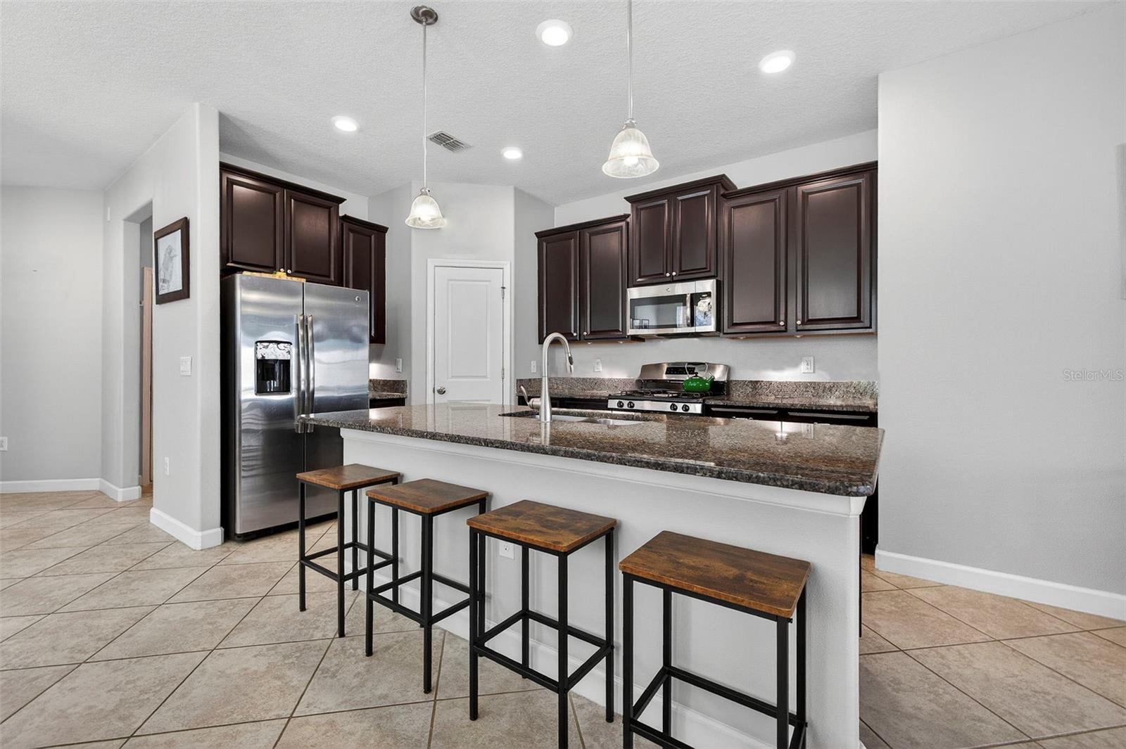 LA COLLINA PH 1A - Residential