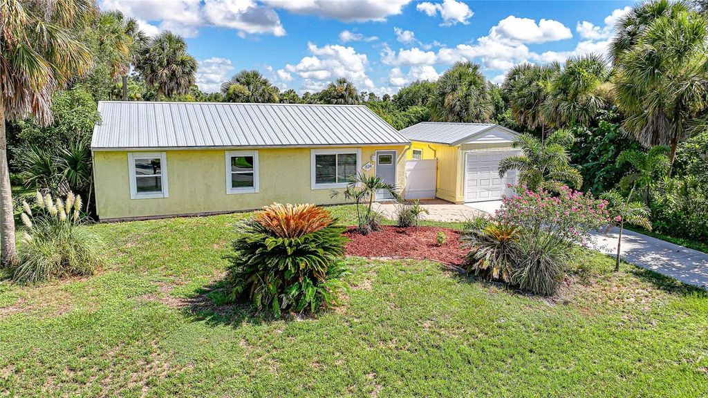 Photo of 1124 Salina Avenue, Port Charlotte, FL 33948 (MLS # C7513570)
