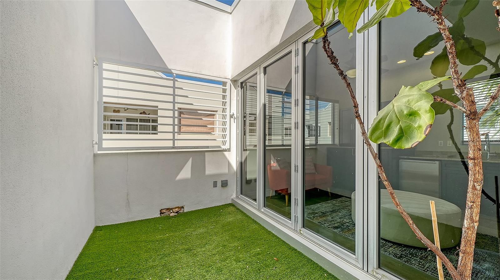 MARQUEE EN VILLE - Residential