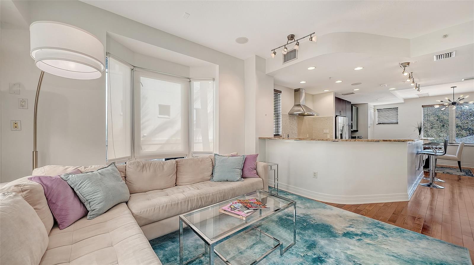 MARQUEE EN VILLE - Residential