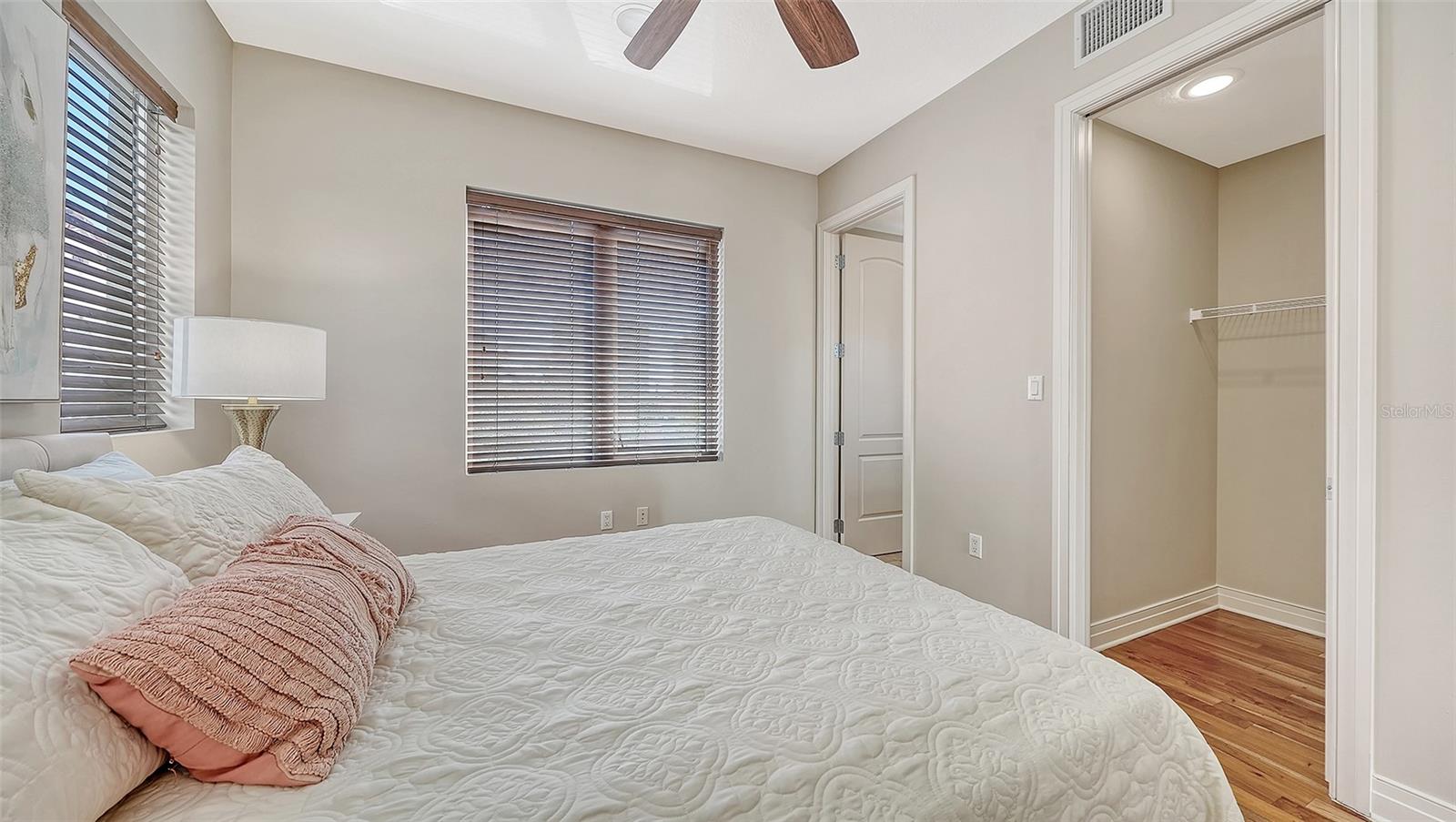 MARQUEE EN VILLE - Residential