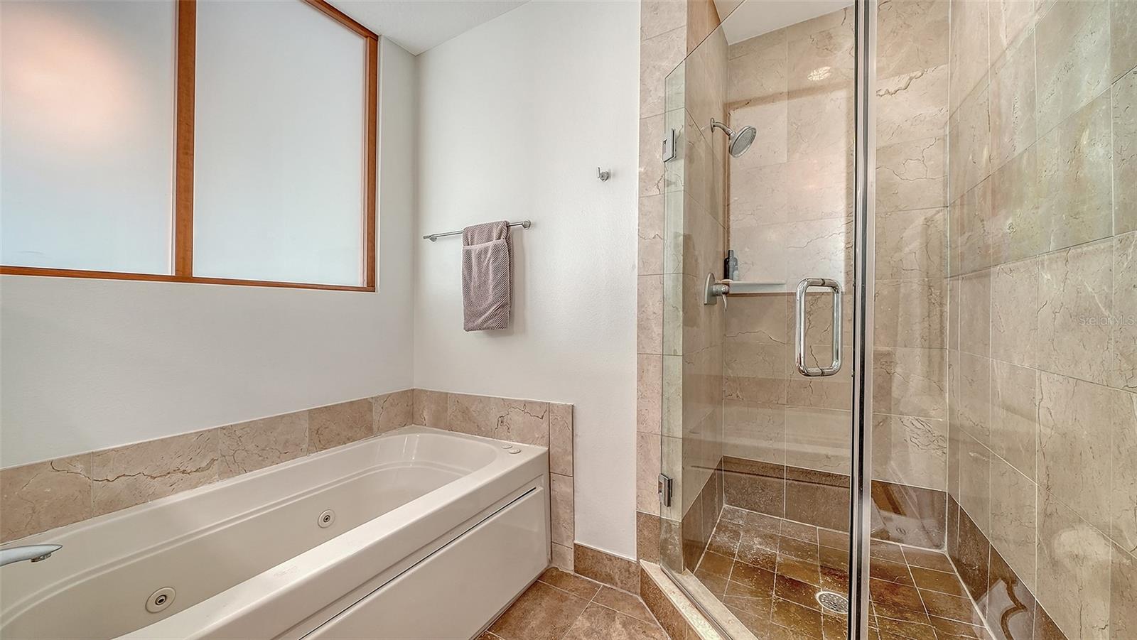 MARQUEE EN VILLE - Residential