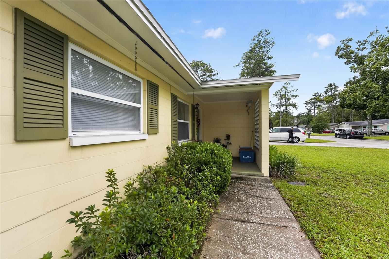 3823 NW 45TH STREET