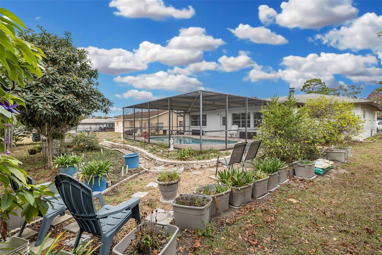 SPRING HILL - Residential