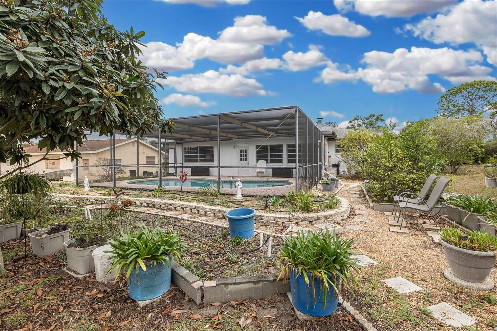 SPRING HILL - Residential