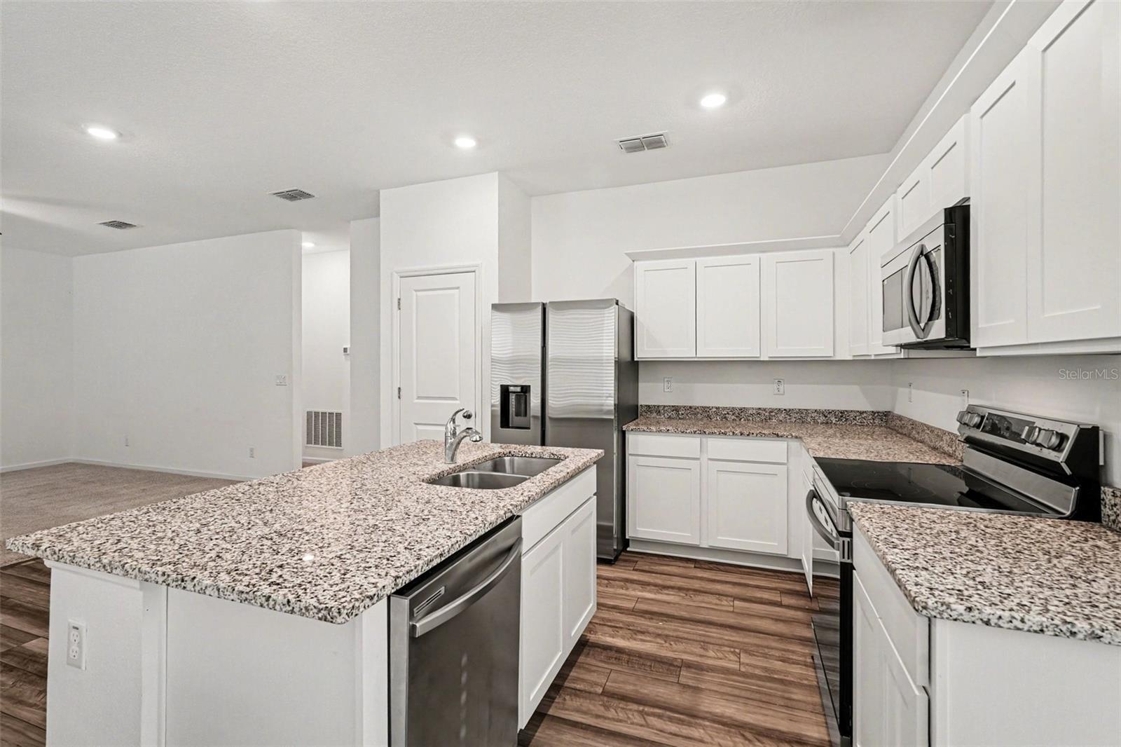 CLINTON CORNER - Residential