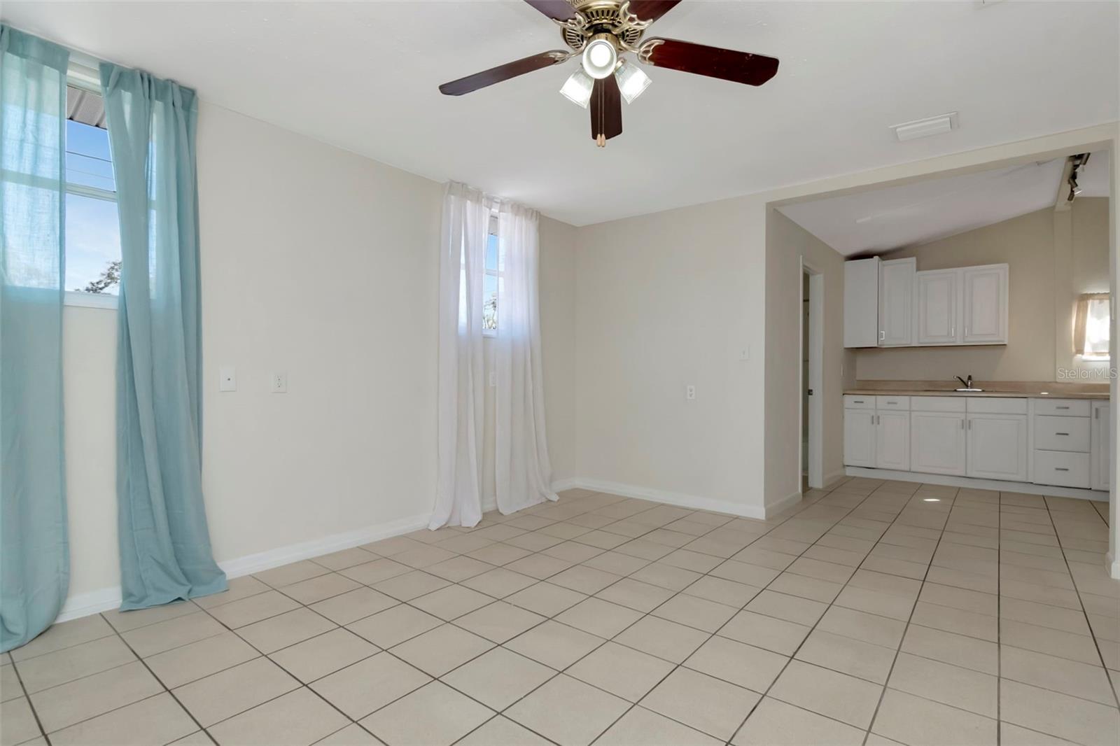 ARCADIAN HEIGHTS - Residential