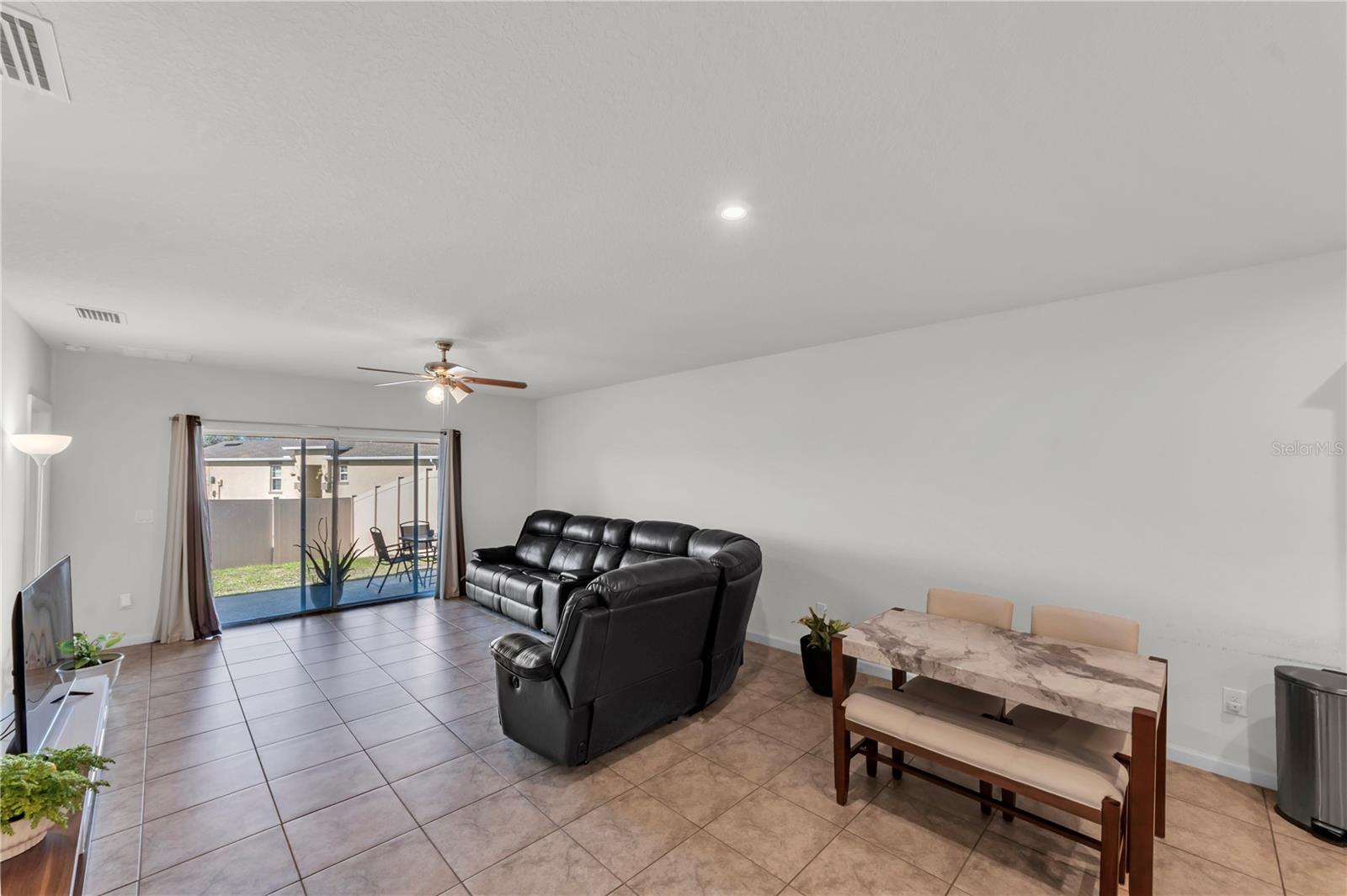 CYPRESS PRESERVE PH 313 - Residential Lease