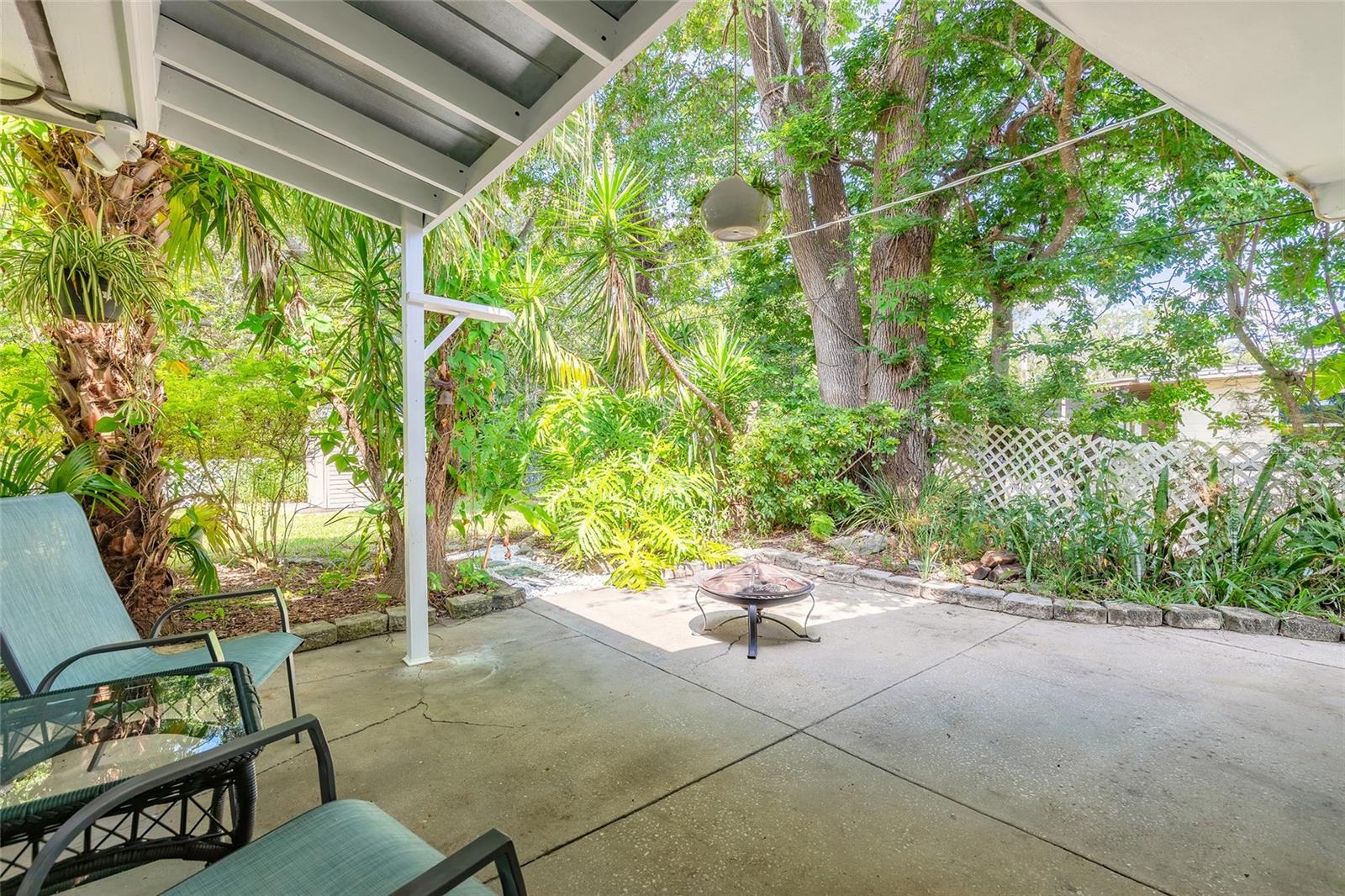 RONNIE CIRCLE - Residential