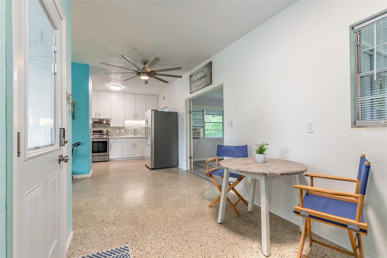 RONNIE CIRCLE - Residential