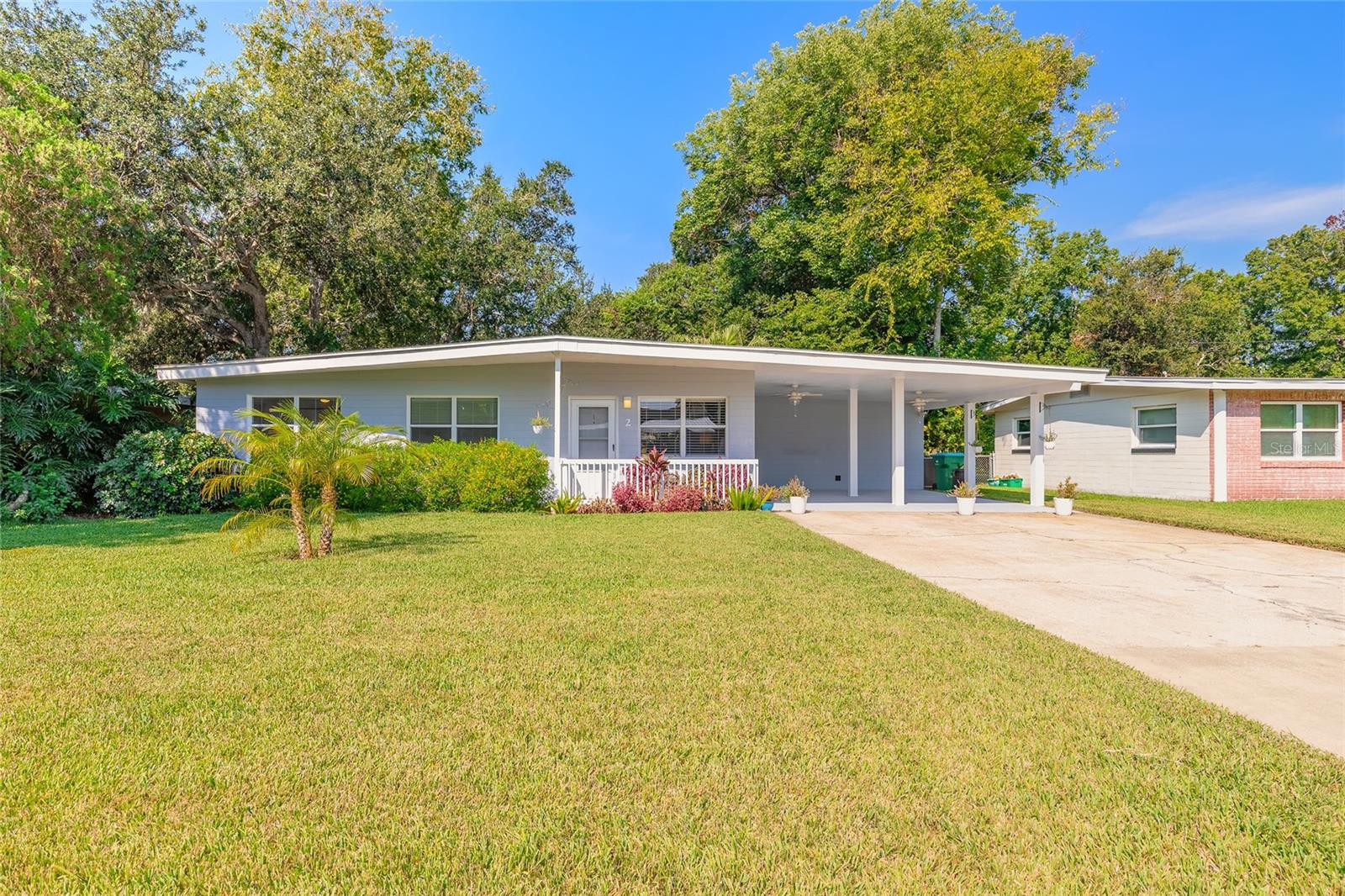 Welcome to 2 Ronnie Circle—a beautifully updated 3-bedroom, 1.5-bath home nestled on a quiet dead-end street with no HOA. This solid block home features terrazzo flooring throughout, giving it a classic Florida charm. The newly remodeled kitchen boasts quartz countertops, stainless steel appliances, a farmhouse sink, and modern cabinetry—perfect for entertaining or daily living.
Enjoy the convenience of inside laundry with an additional shower, adding flexibility and function. The 2024 A/C provides peace of mind, and the home has never experienced flooding. Step outside to a large, fully fenced yard with a storage shed, ideal for pets, gardening, or relaxing in privacy.
Whether you're a first-time buyer, downsizing, or investing, this home offers comfort, style, and value in a great location.