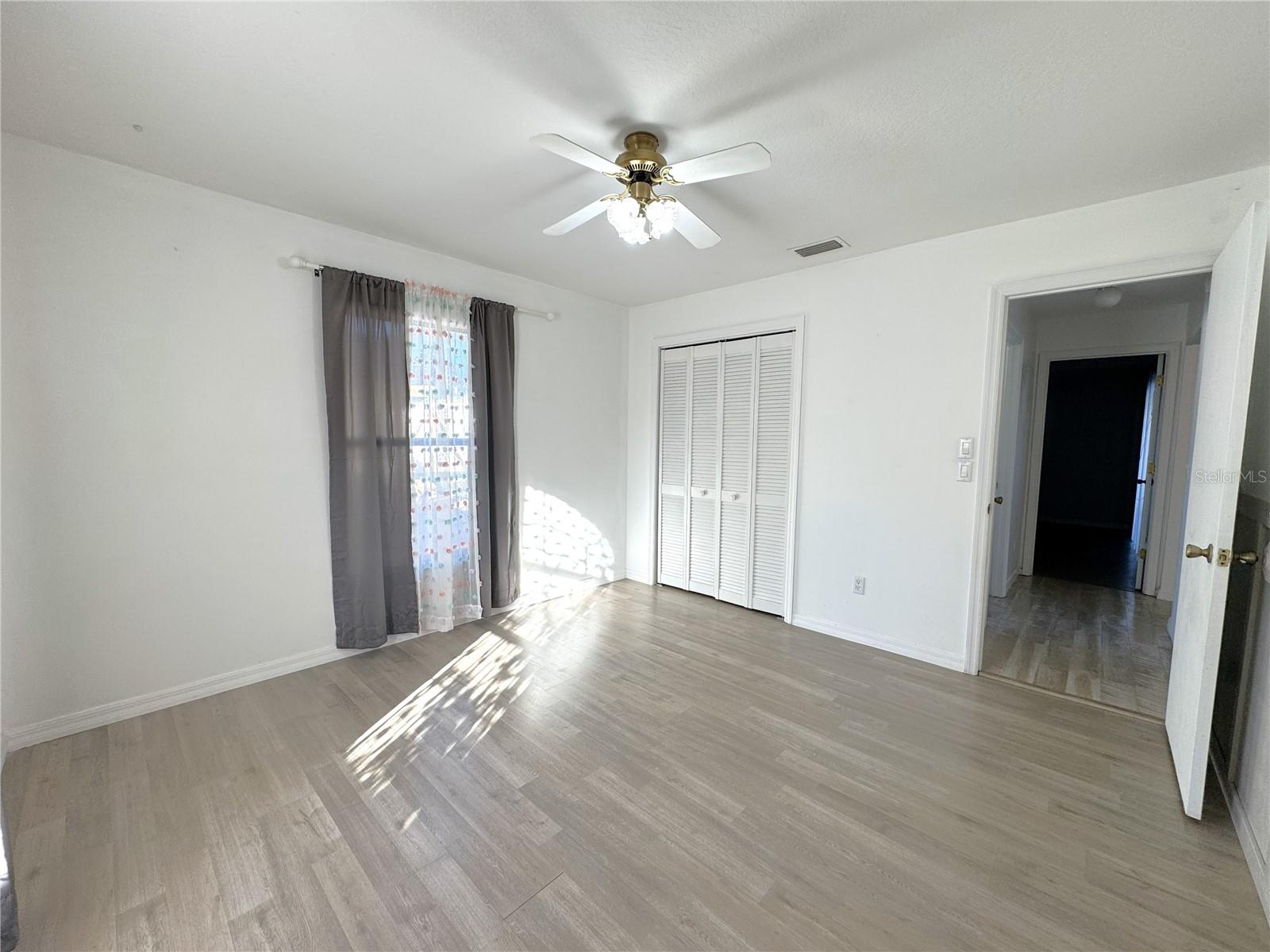 INVERNESS HIGHLANDS SOUTH - Residential Lease