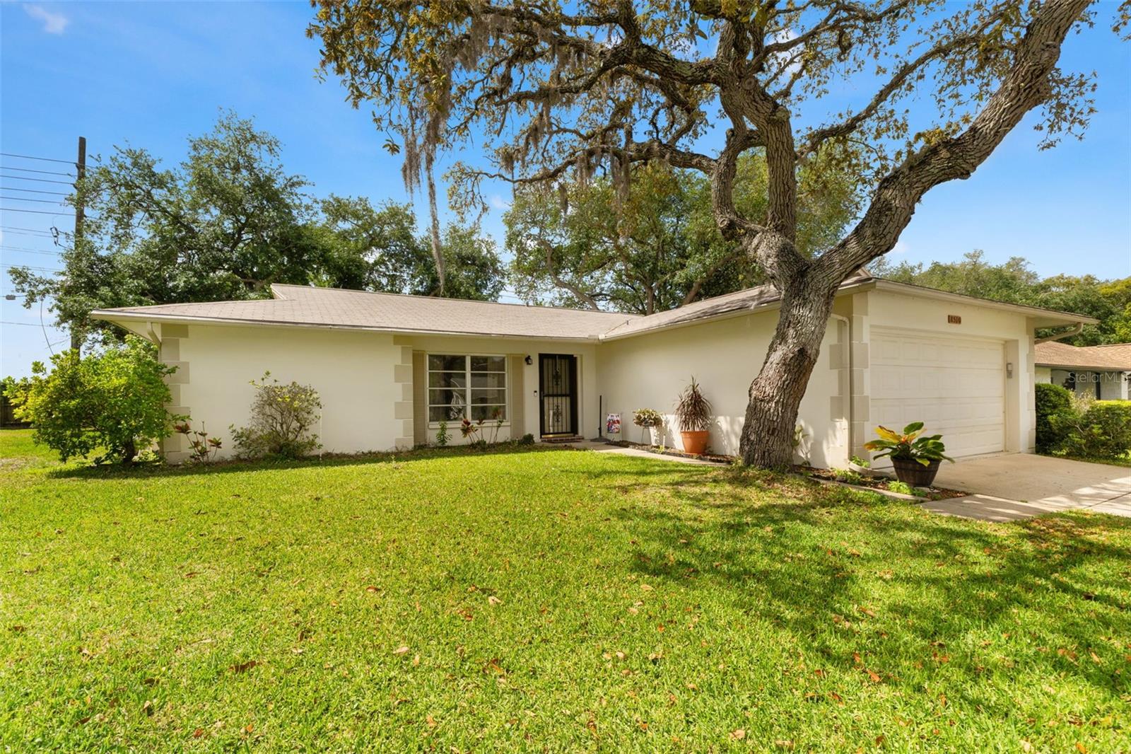 SAN CLEMENTE VILLAGE - Residential