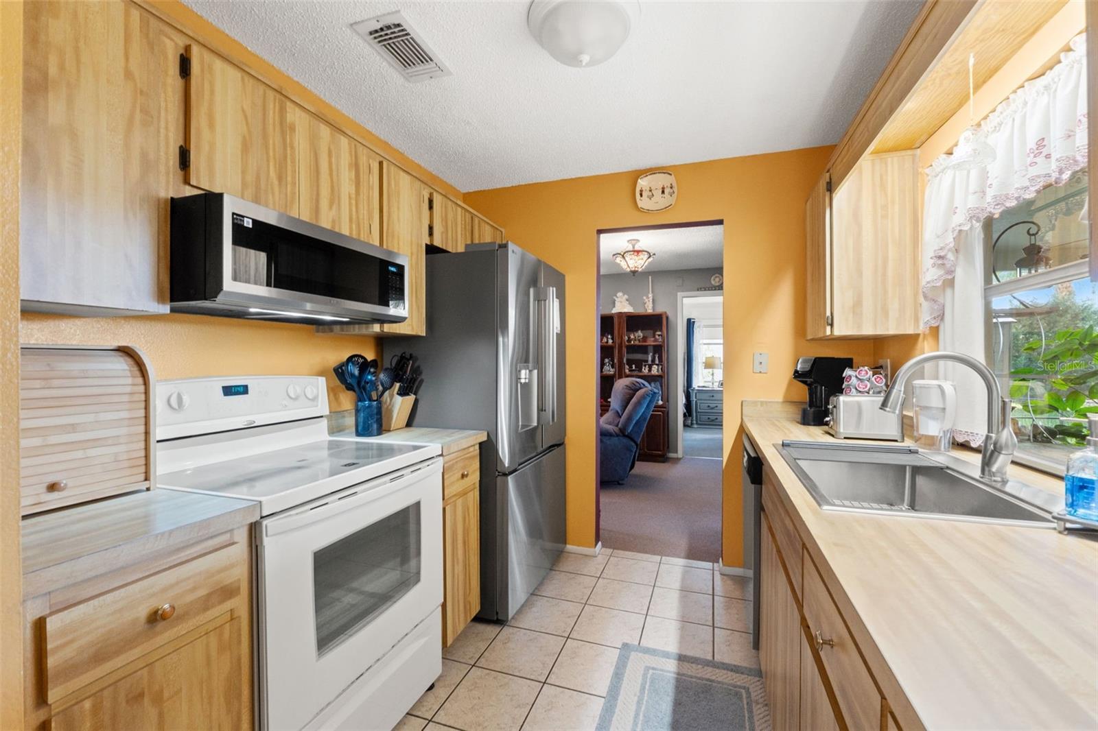 SAN CLEMENTE VILLAGE - Residential