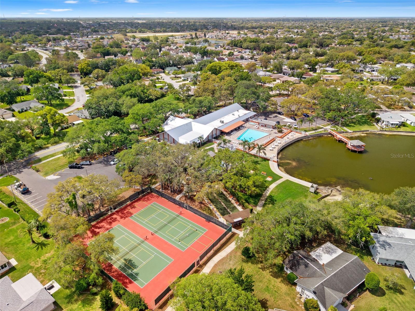 SAN CLEMENTE VILLAGE - Residential