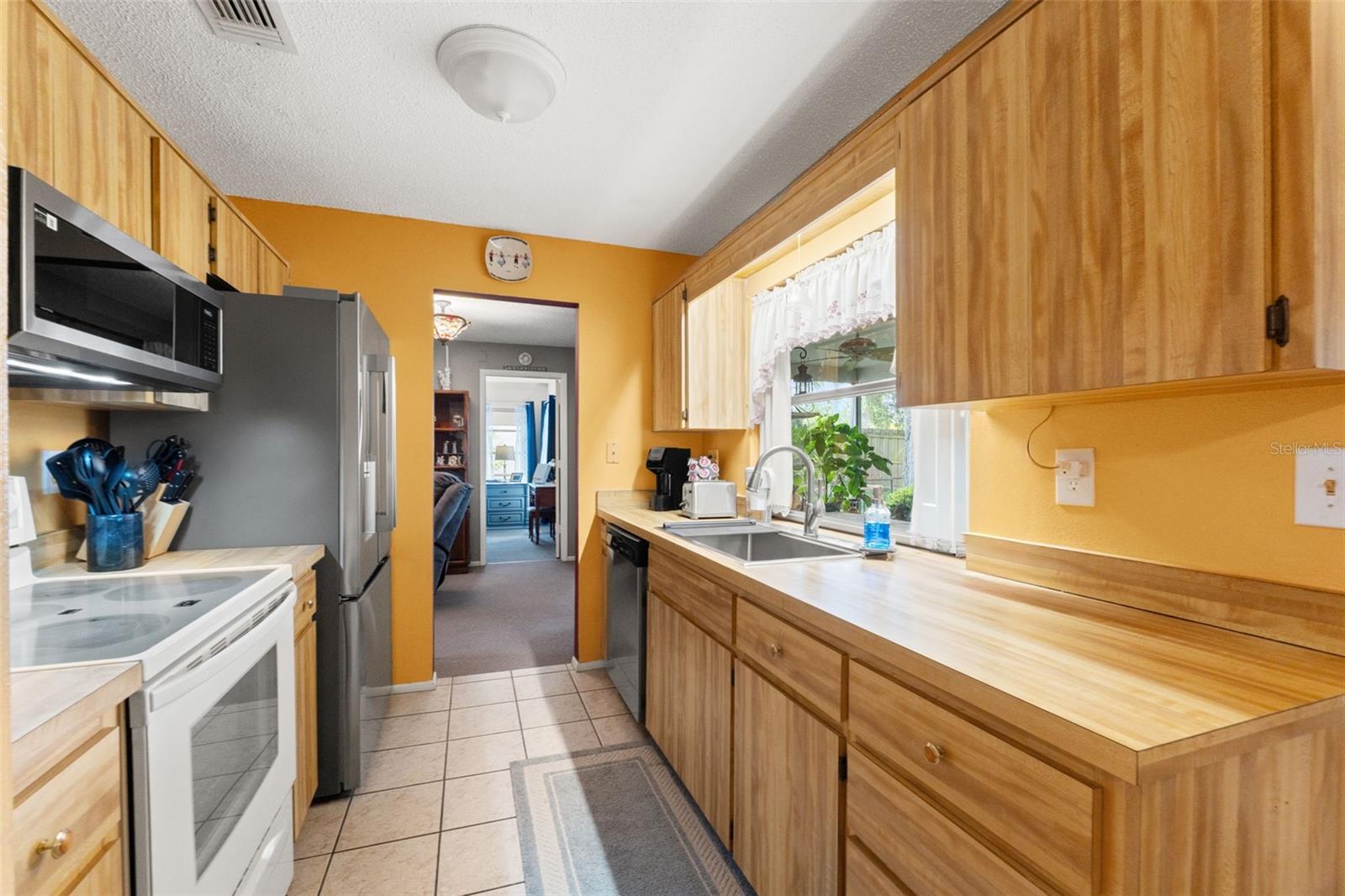 SAN CLEMENTE VILLAGE - Residential