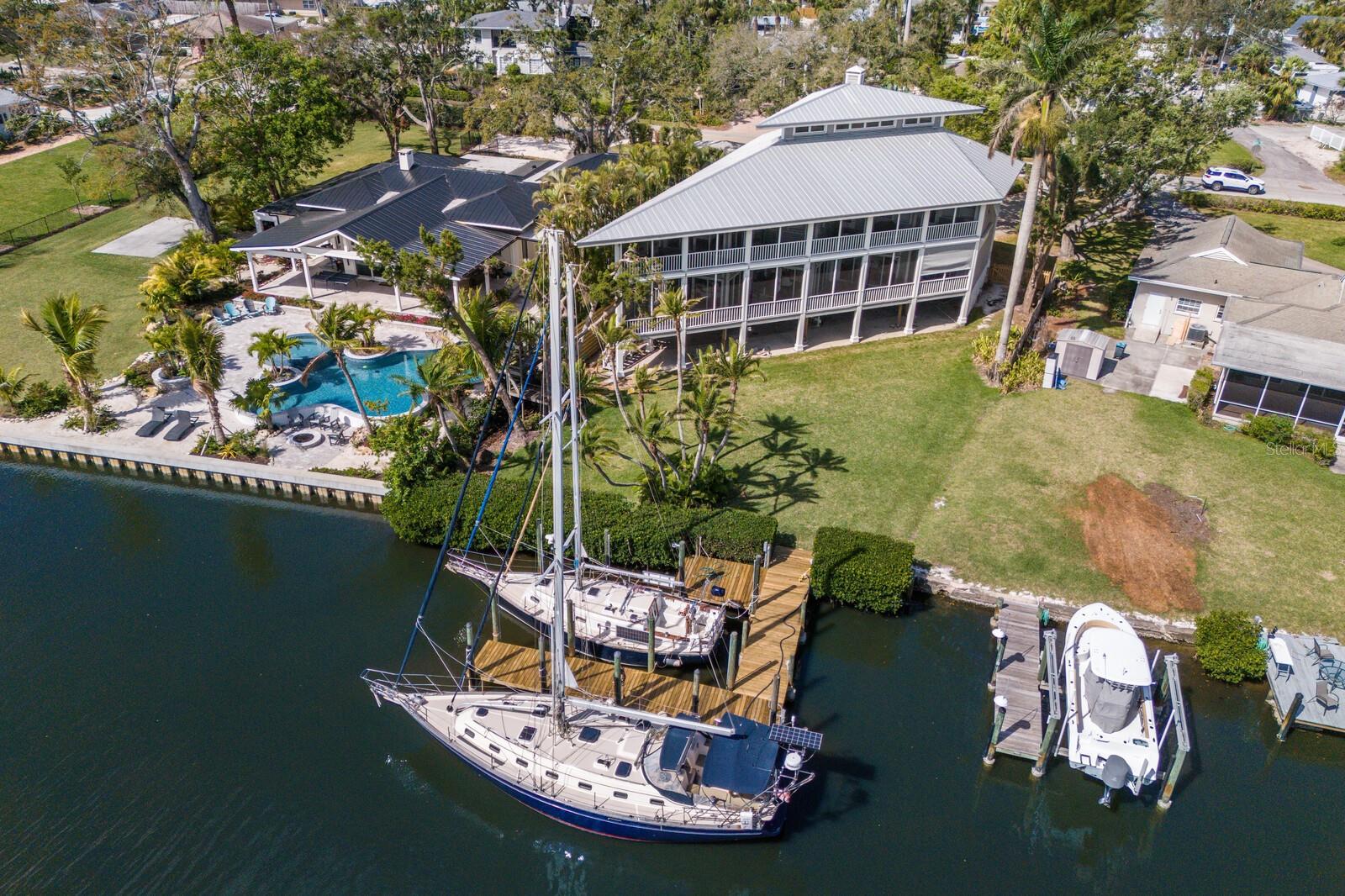 RIVERSIDE TERRACE - Residential