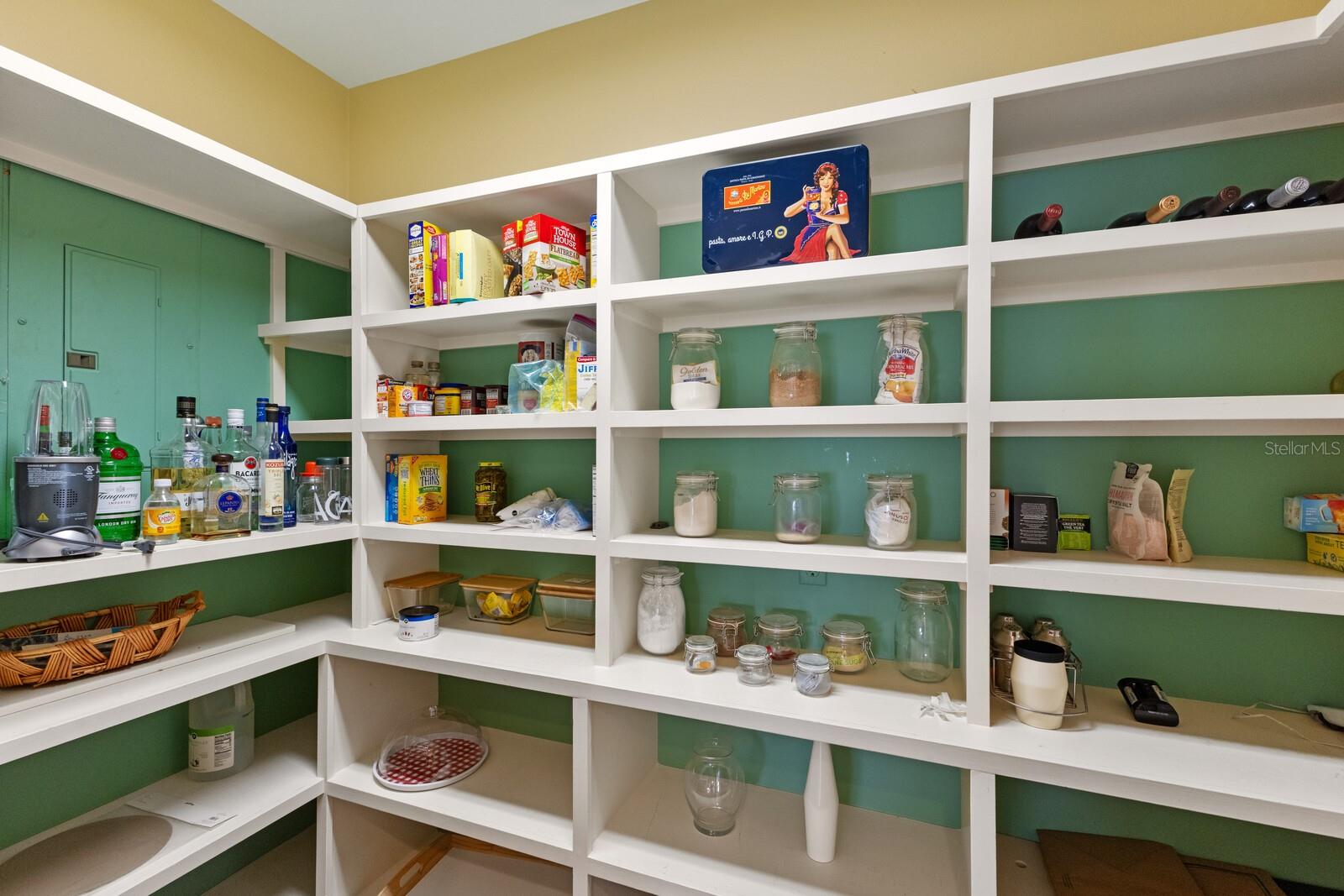 RIVERSIDE TERRACE - Residential