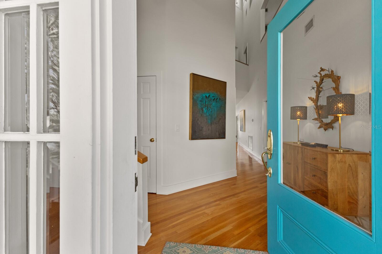 RIVERSIDE TERRACE - Residential