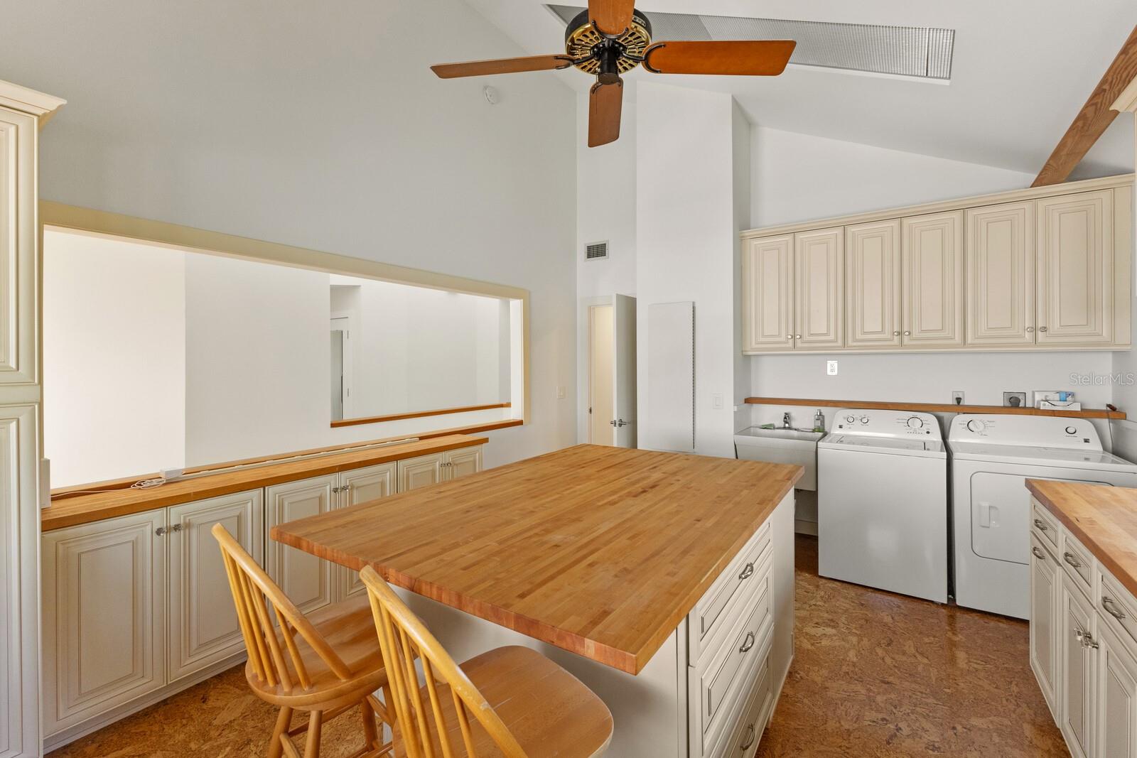 RIVERSIDE TERRACE - Residential