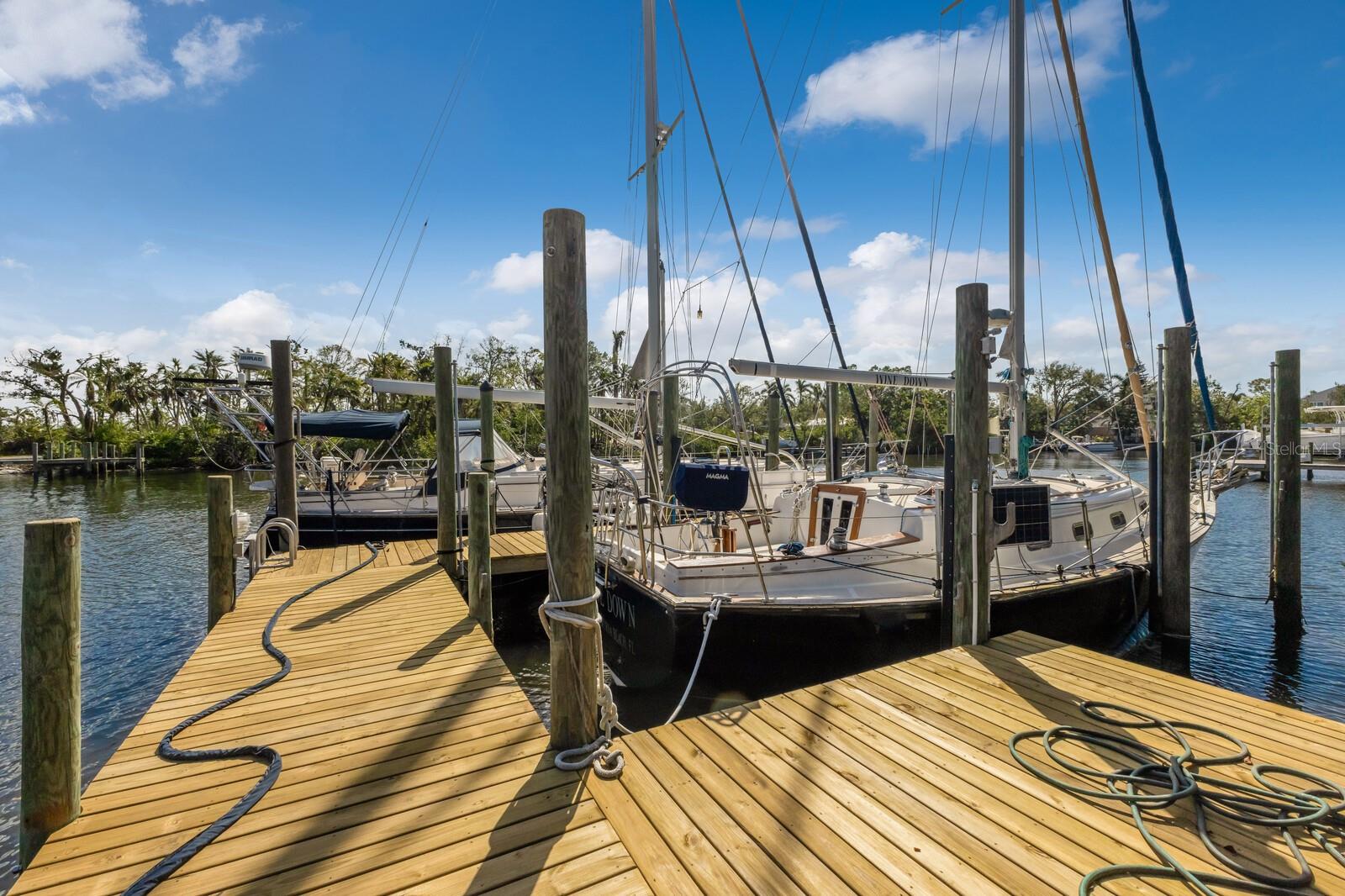 RIVERSIDE TERRACE - Residential