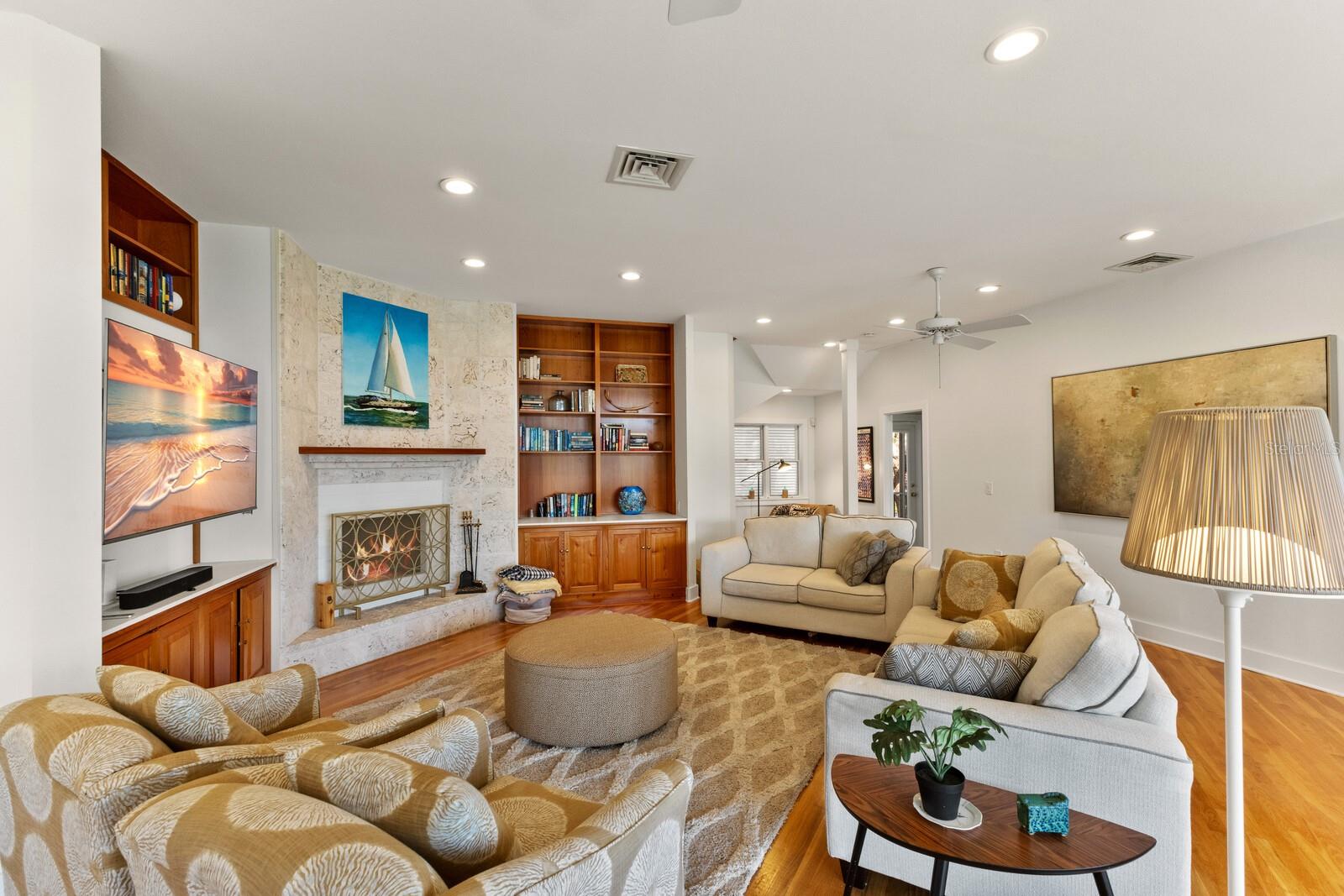 RIVERSIDE TERRACE - Residential