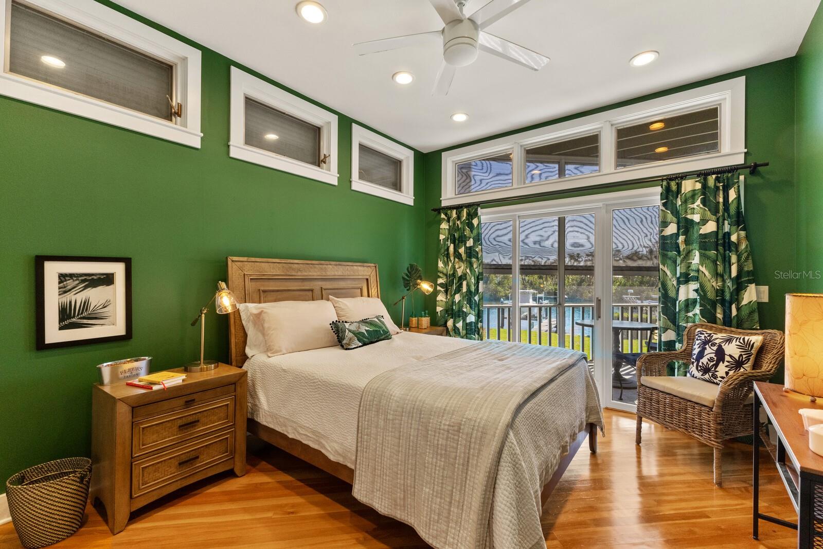 RIVERSIDE TERRACE - Residential