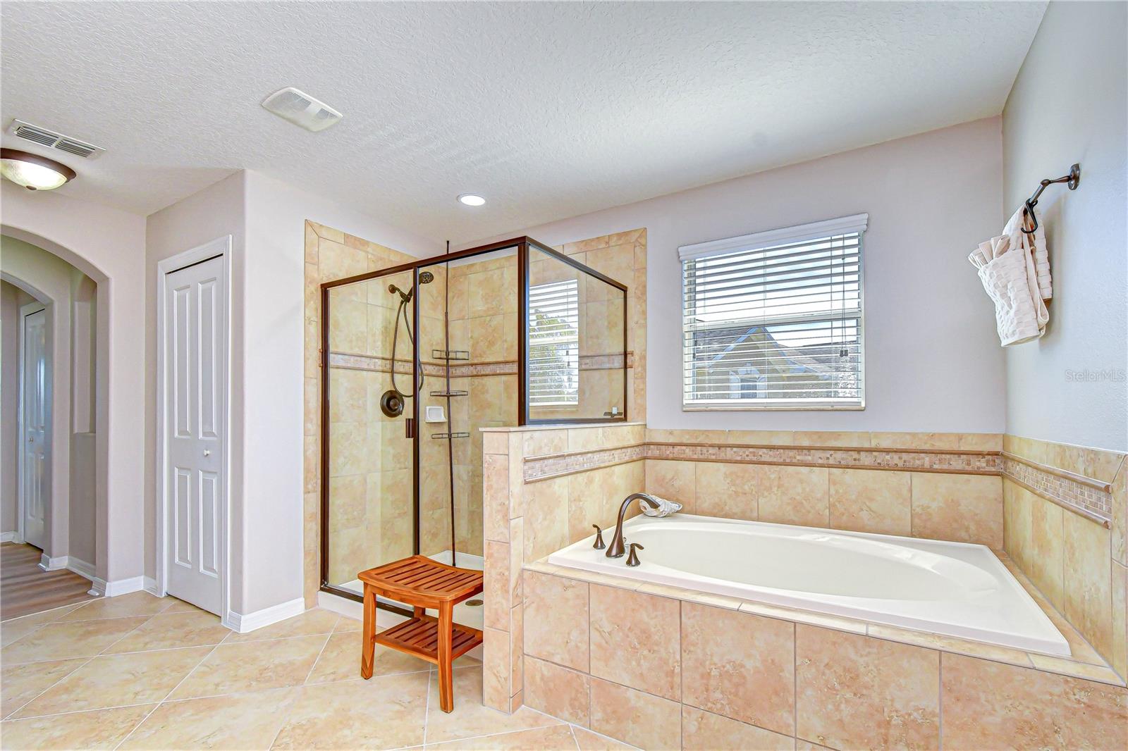 LIVE OAK PRESERVE - Residential