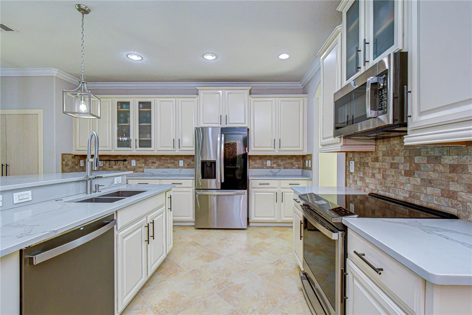 LIVE OAK PRESERVE - Residential