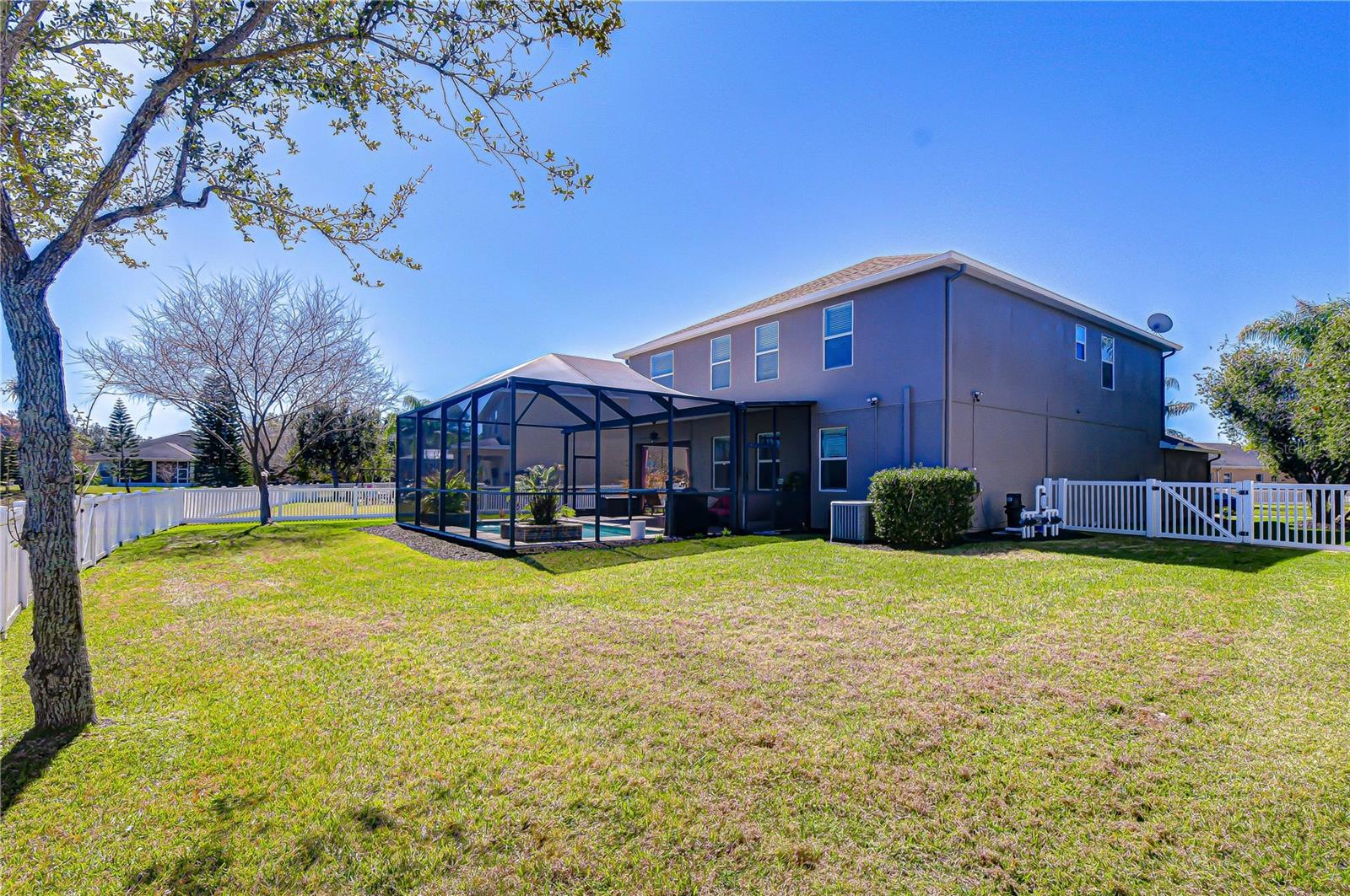 LIVE OAK PRESERVE - Residential