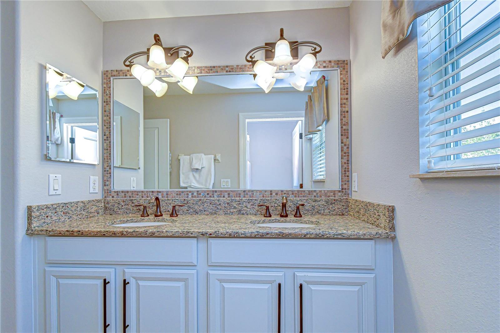 LIVE OAK PRESERVE - Residential