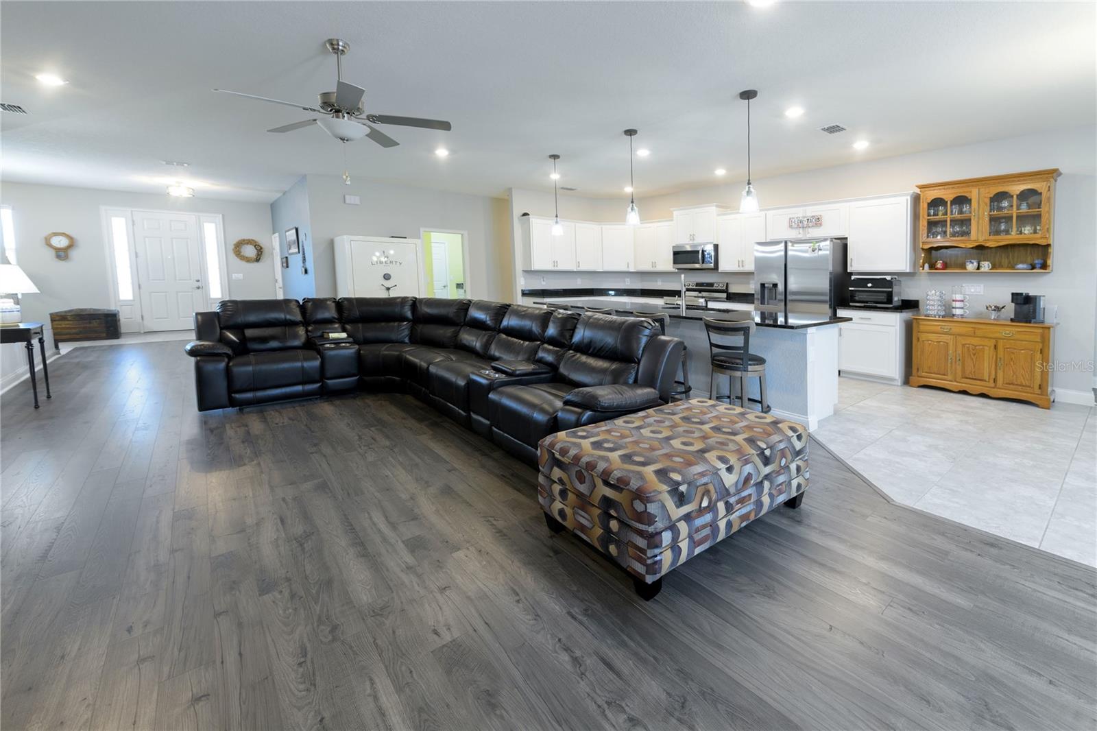 DEVINSHIRE - Residential