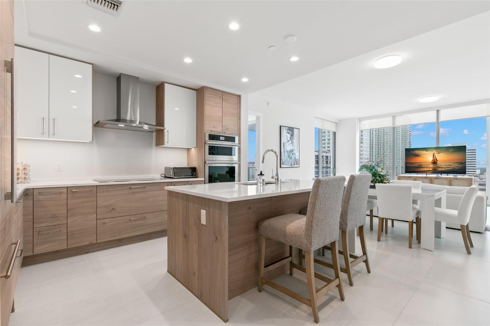 301 1ST STREET S 1204