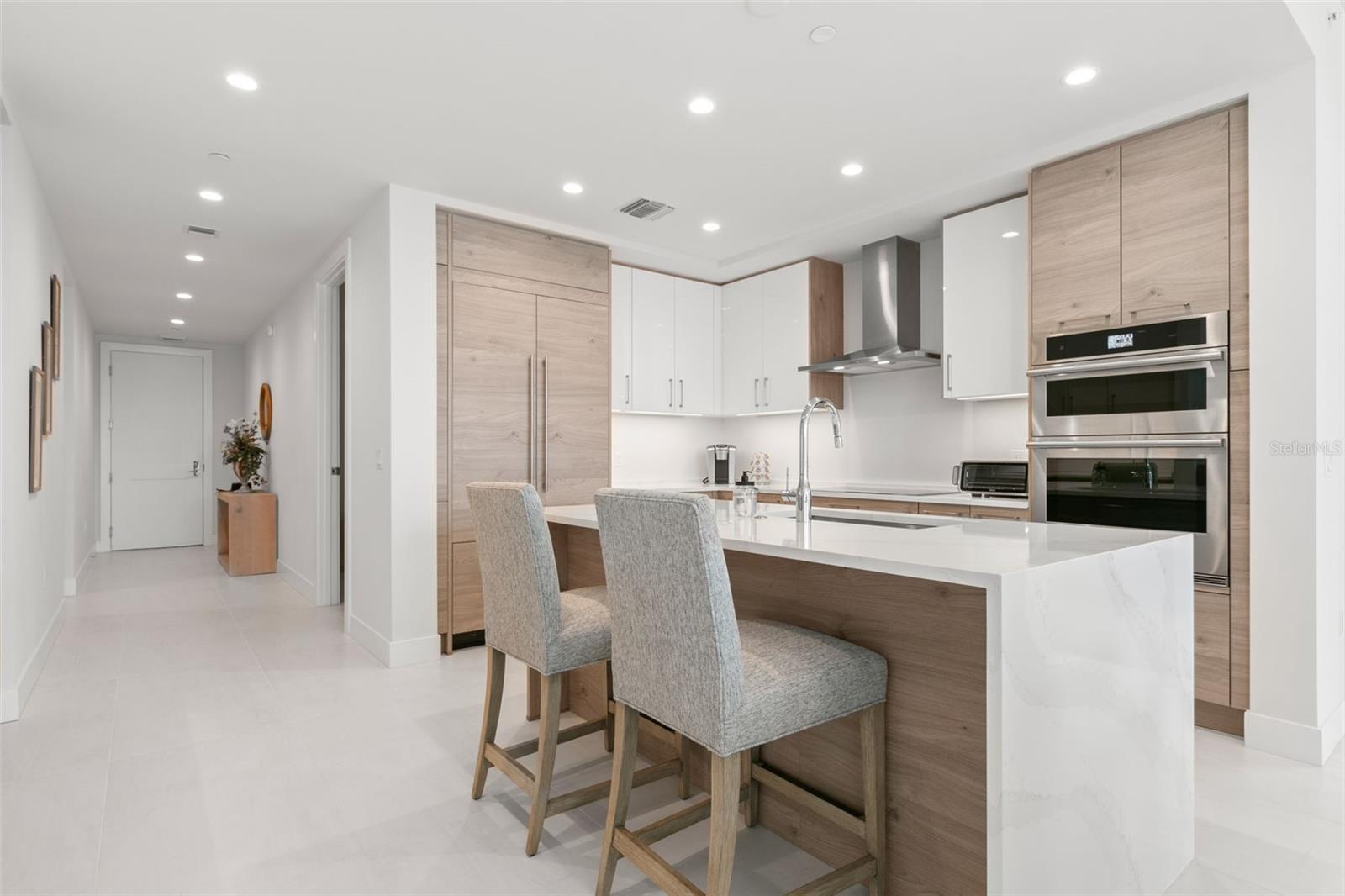 301 1ST STREET S 1204