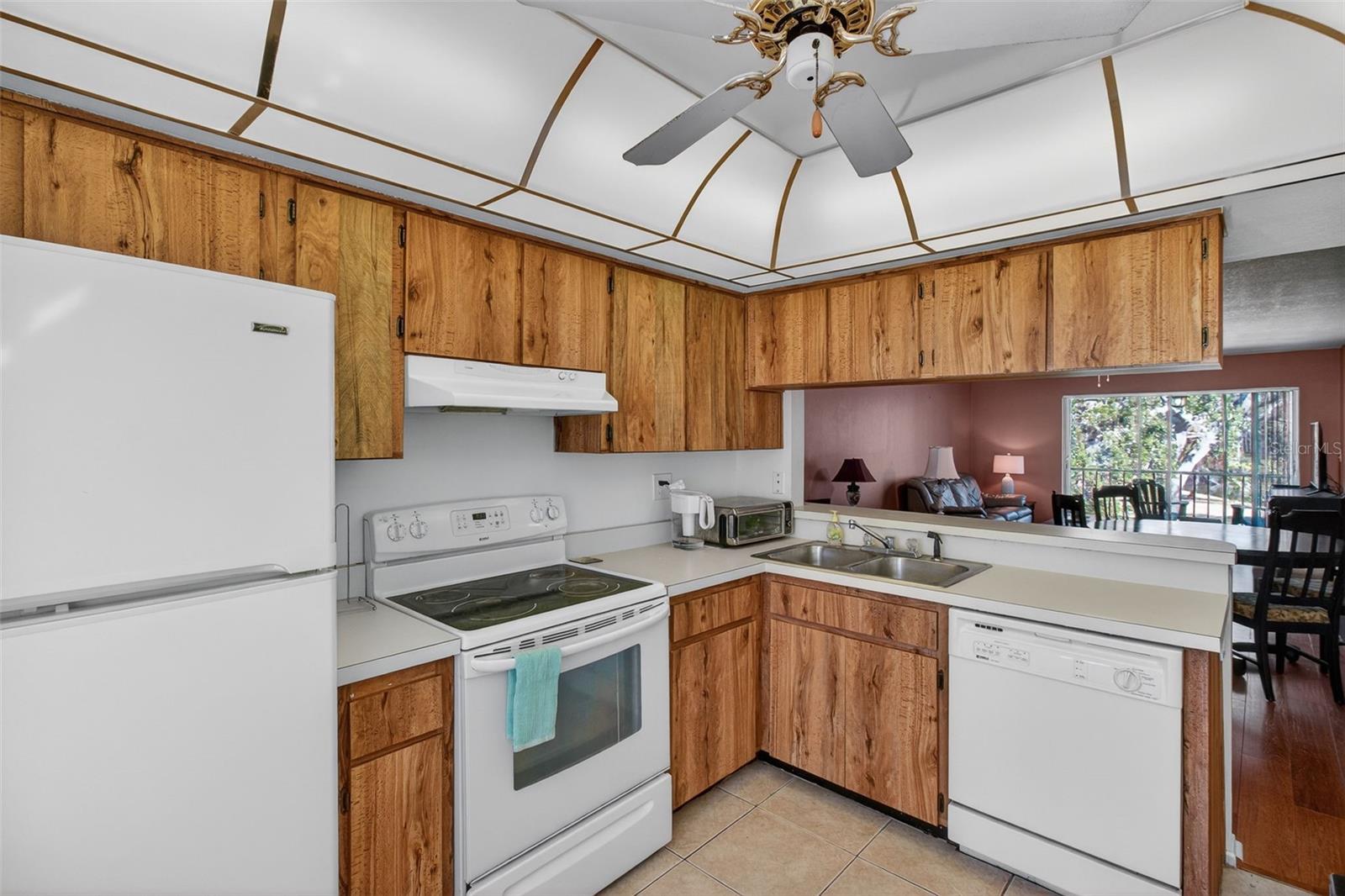 EAST LAKE WOODLANDS CYPRESS ESTATES - Residential