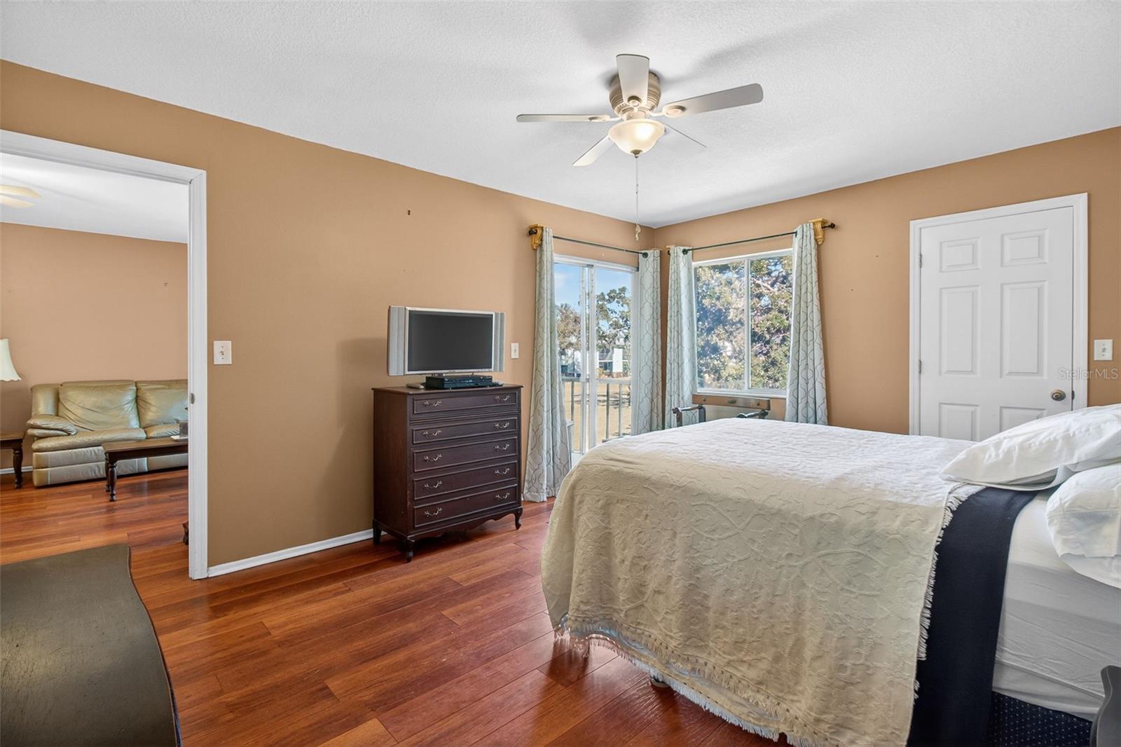 EAST LAKE WOODLANDS CYPRESS ESTATES - Residential