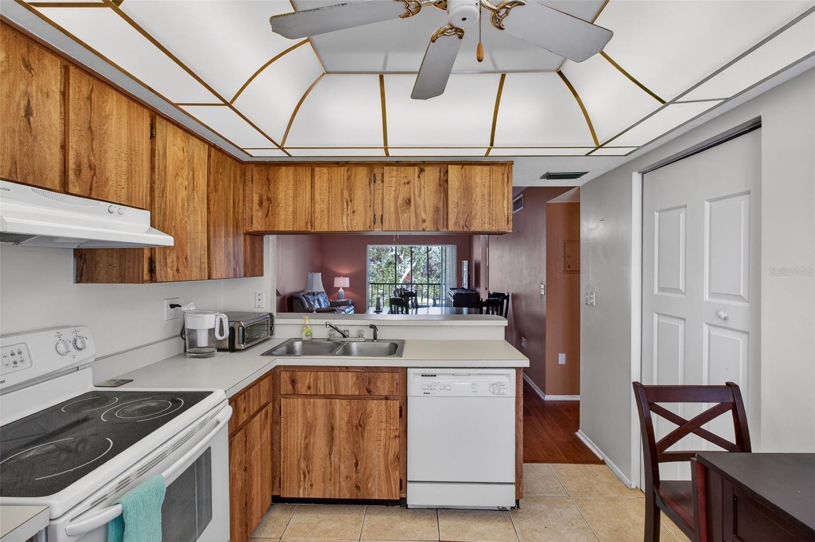 EAST LAKE WOODLANDS CYPRESS ESTATES - Residential