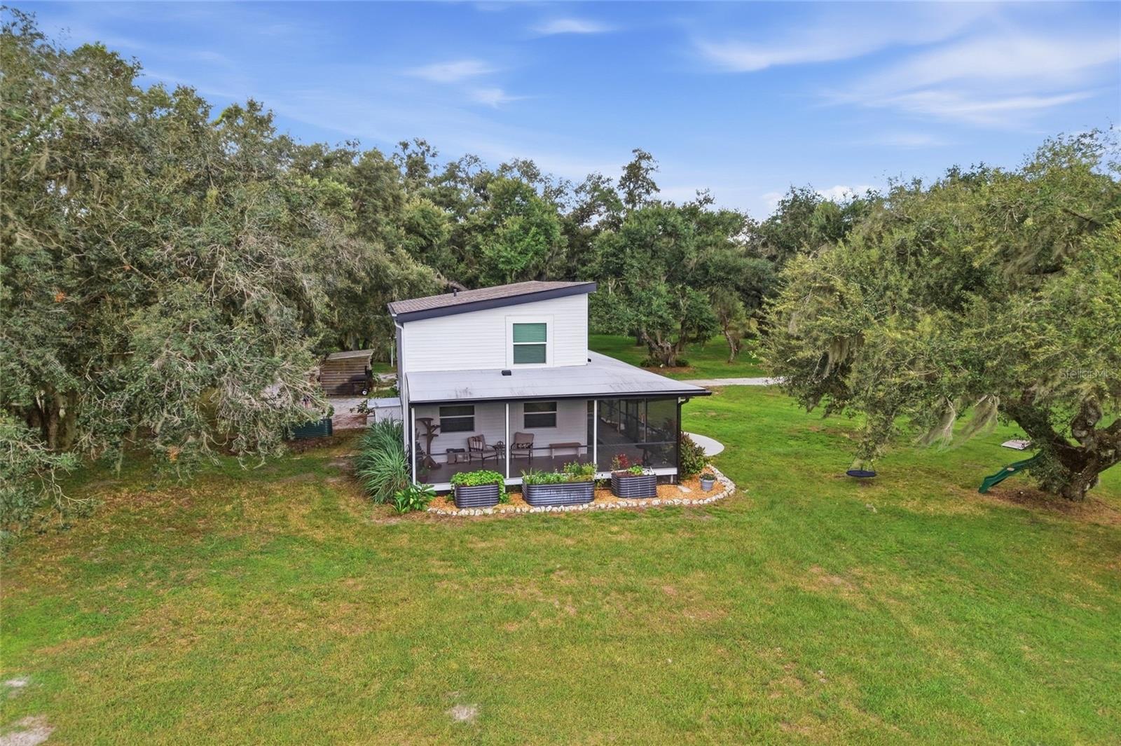 1132 LENA LANE