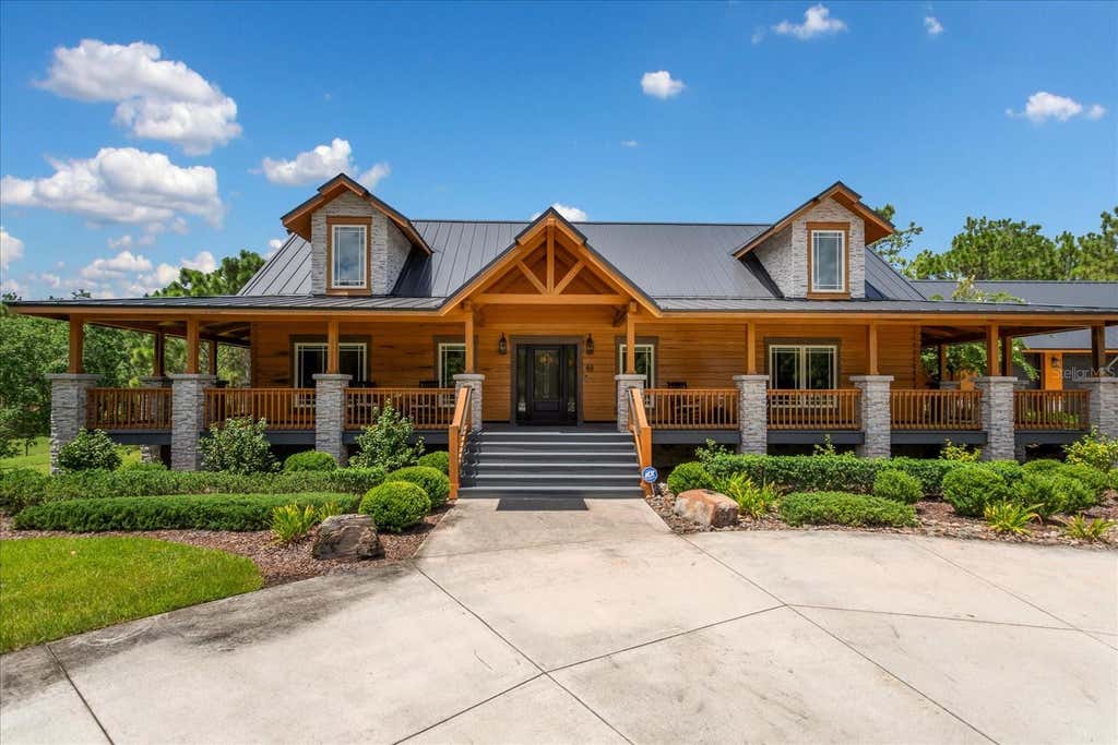 Photo of 5208 Effie Drive, Apopka, FL 32712 (MLS # O6433611)